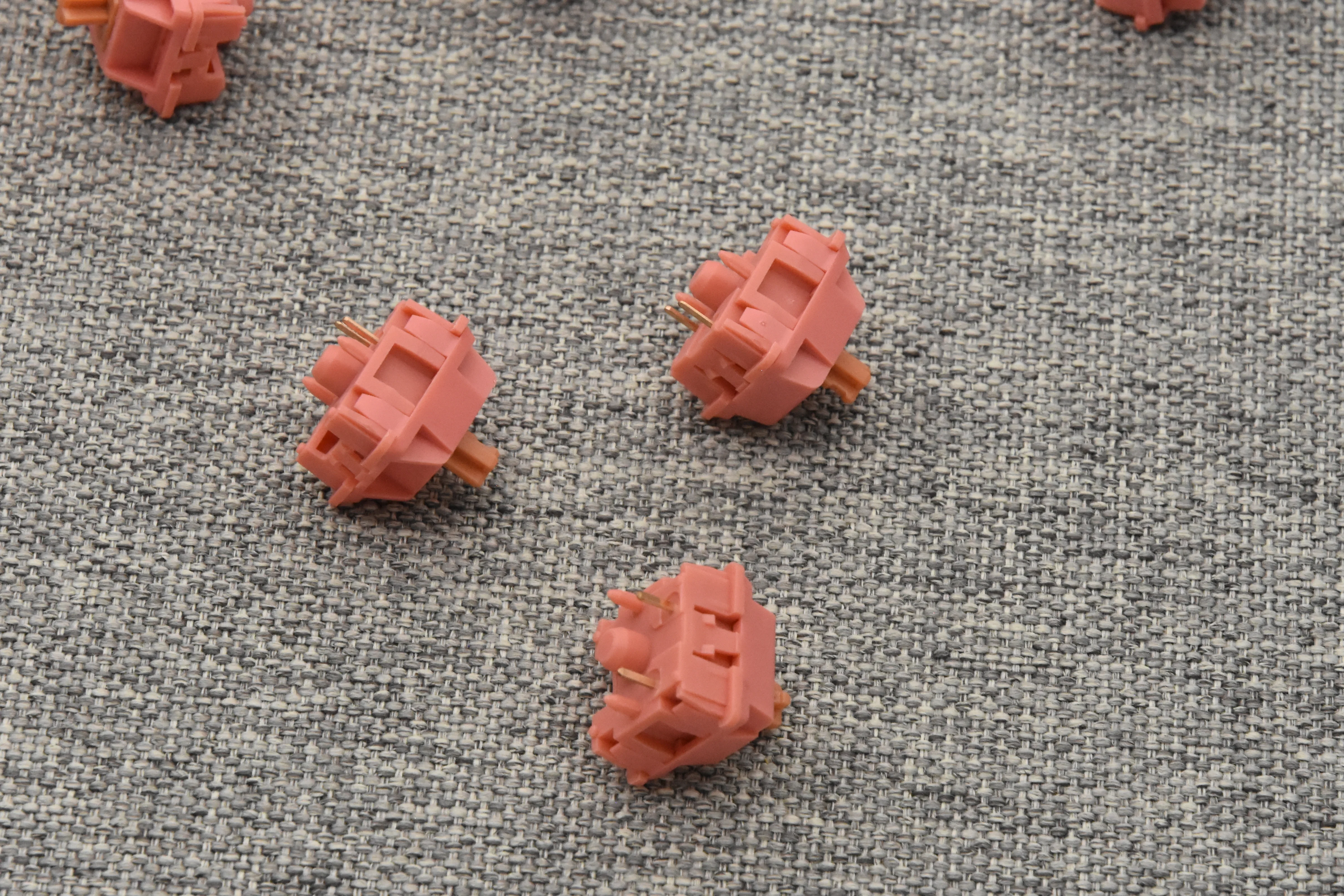 AKKO ROSEWOOD LINEAR SWITCH (45PCS) - Image 5