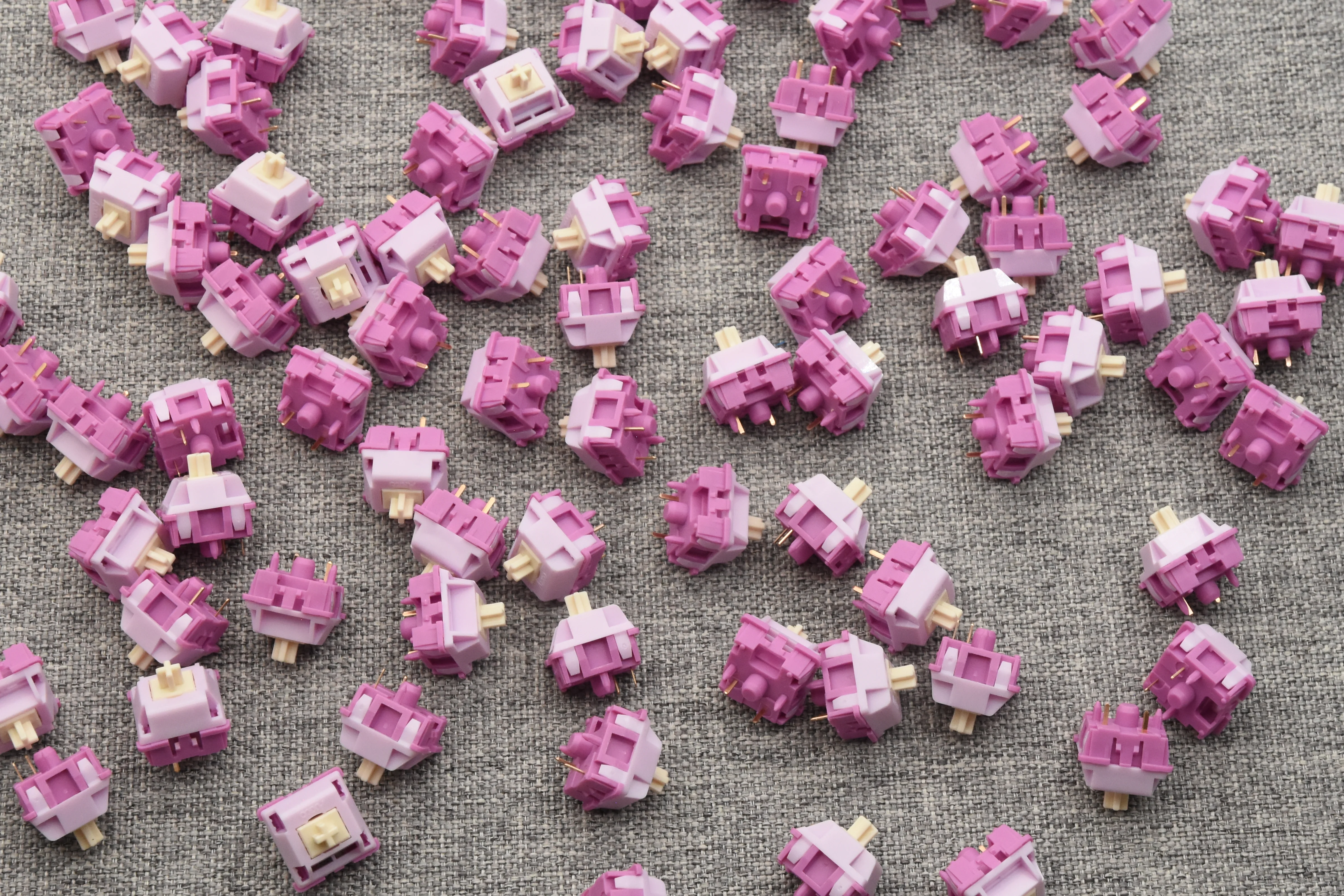 AKKO V3 CREAMY PURPLE PRO TACTILE SWITCH (45PCS) - Image 6