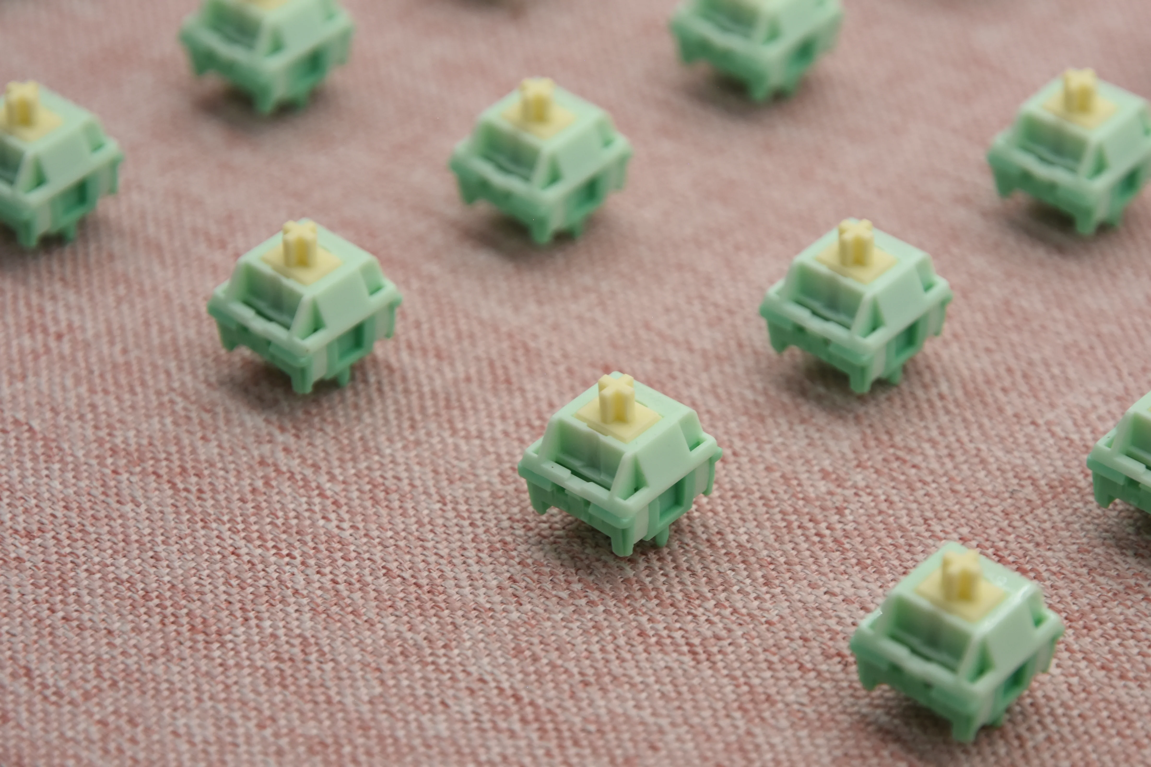 Akko X HMX Cilantro Tactile Switch Factory Lubed (45PCS) - Image 13