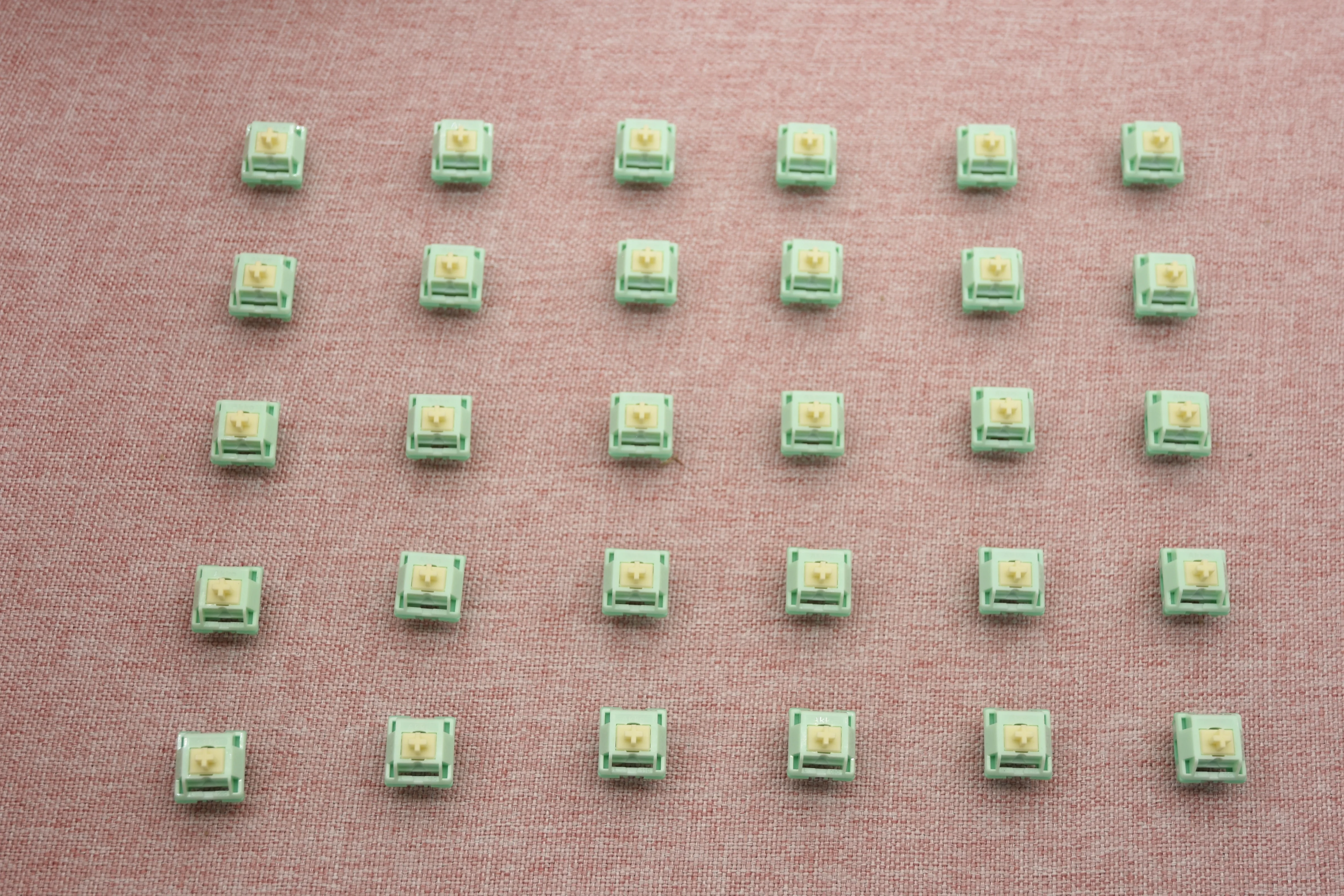 Akko X HMX Cilantro Tactile Switch Factory Lubed (45PCS) - Image 9