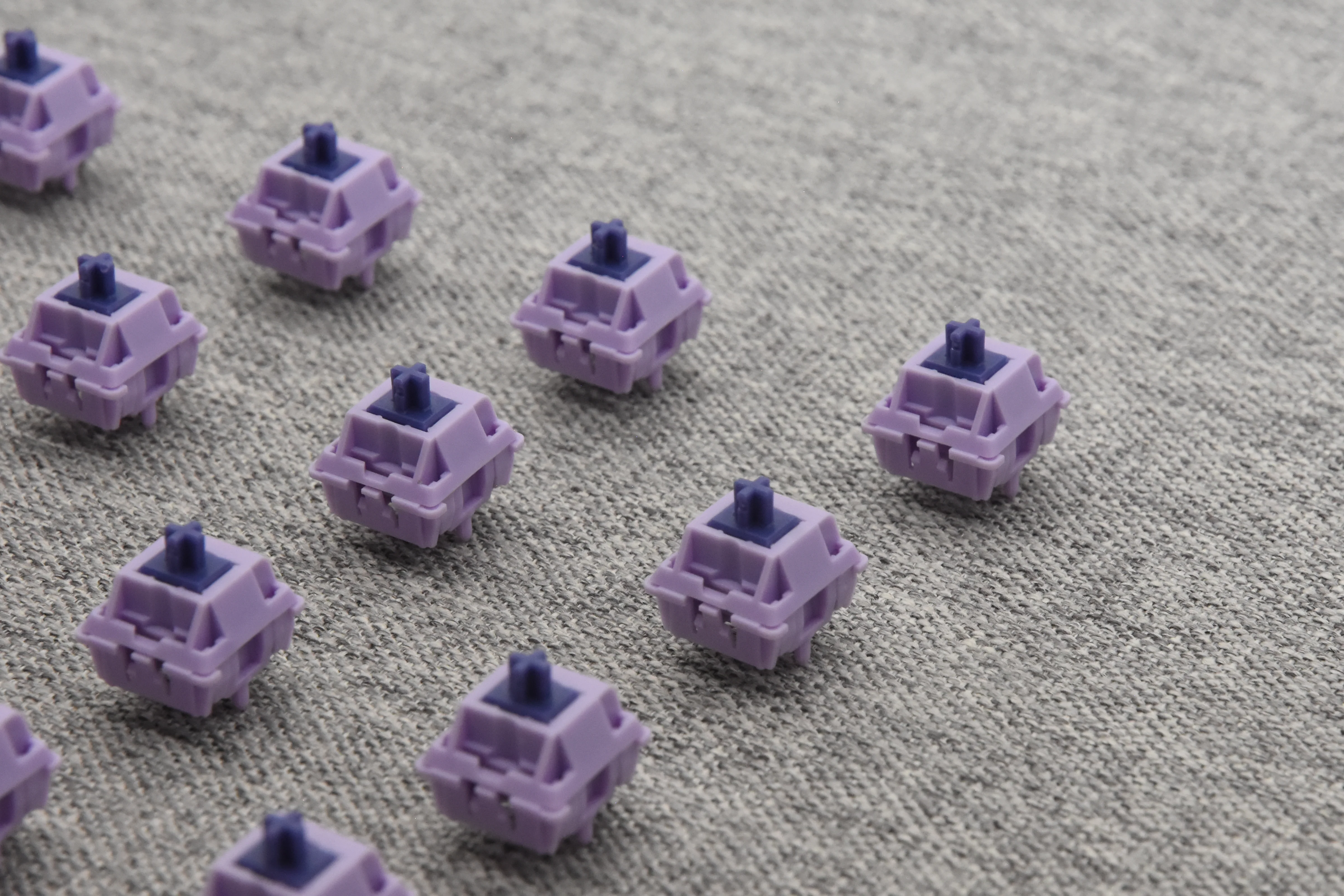 BSUN SNOW DIANE LINEAR SWITCH FACTORY LUBED (10PCS) - Image 14