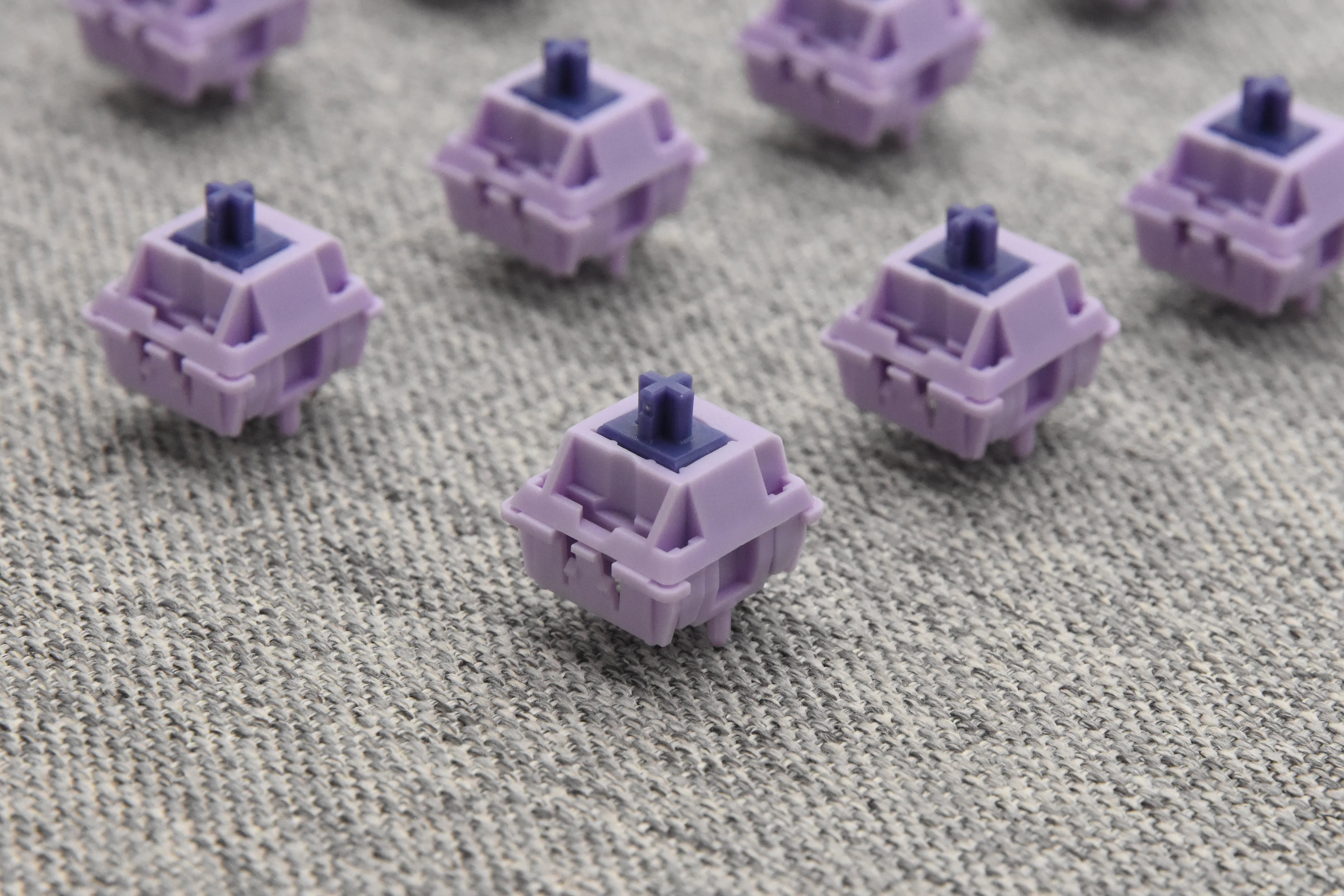 BSUN SNOW DIANE LINEAR SWITCH FACTORY LUBED (10PCS) - Image 15