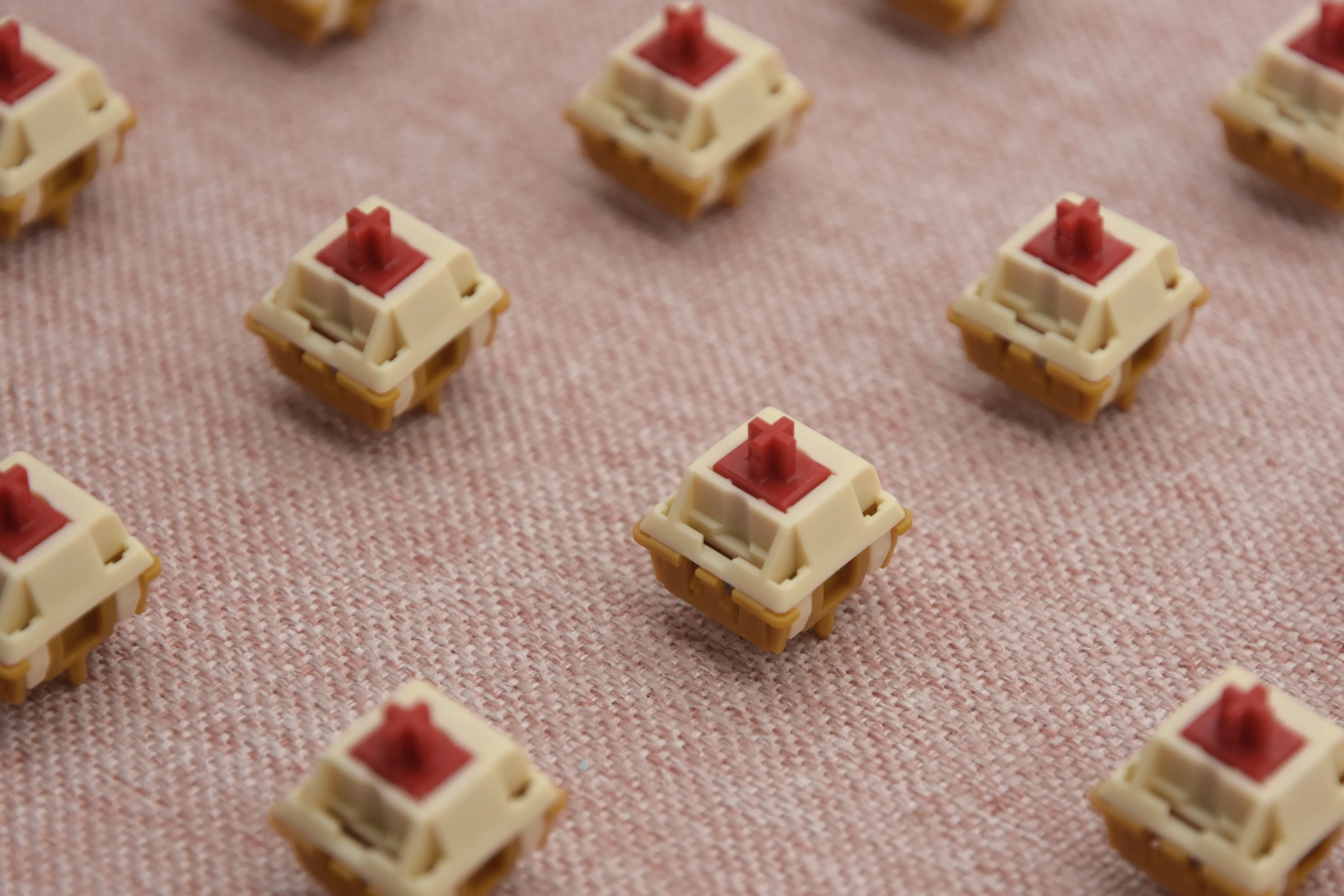 BSUN Strawberry Cheesecake Tactile Switch R2 Factory Lubed (10PCS) - Image 11