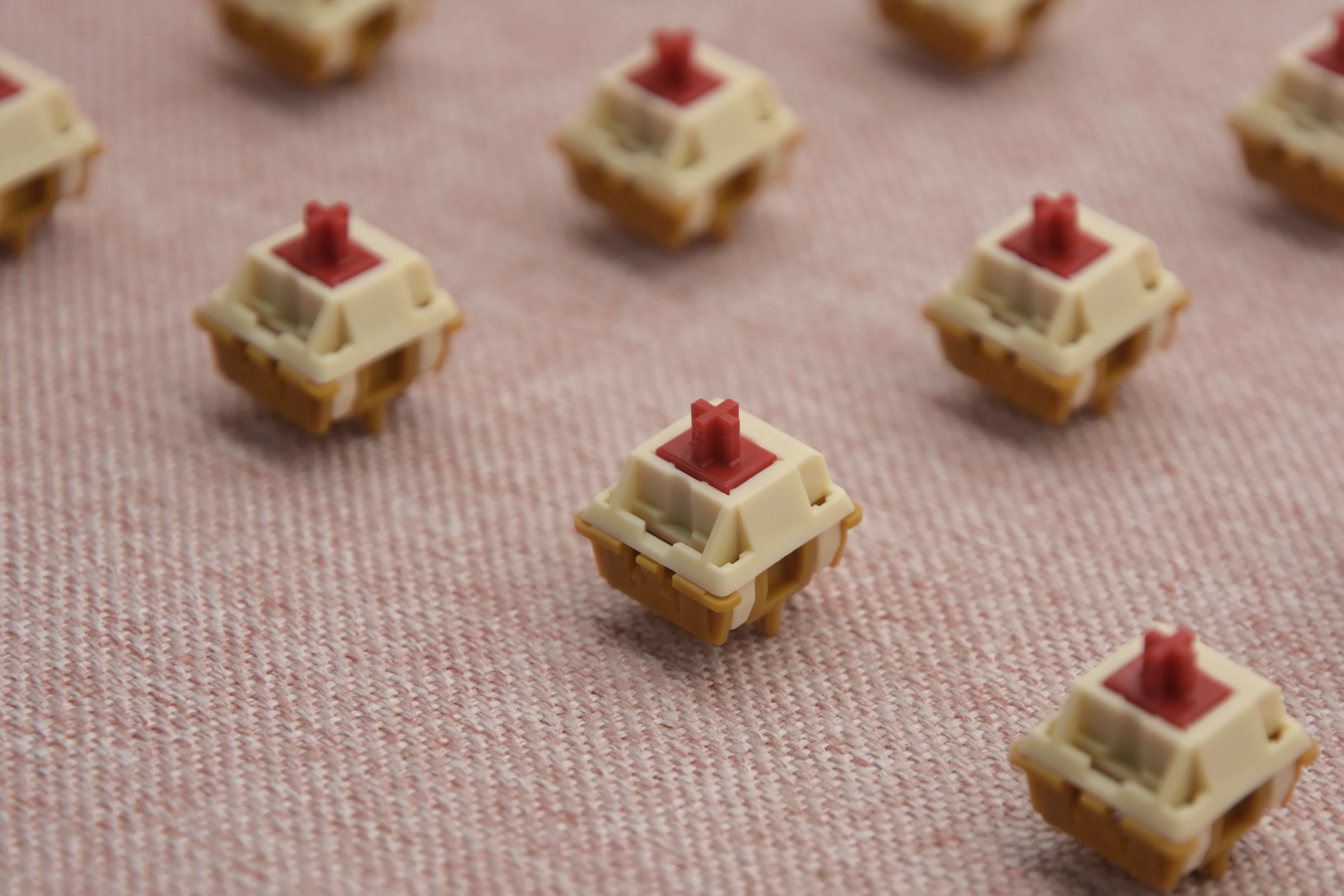 BSUN Strawberry Cheesecake Tactile Switch R2 Factory Lubed (10PCS) - Image 12