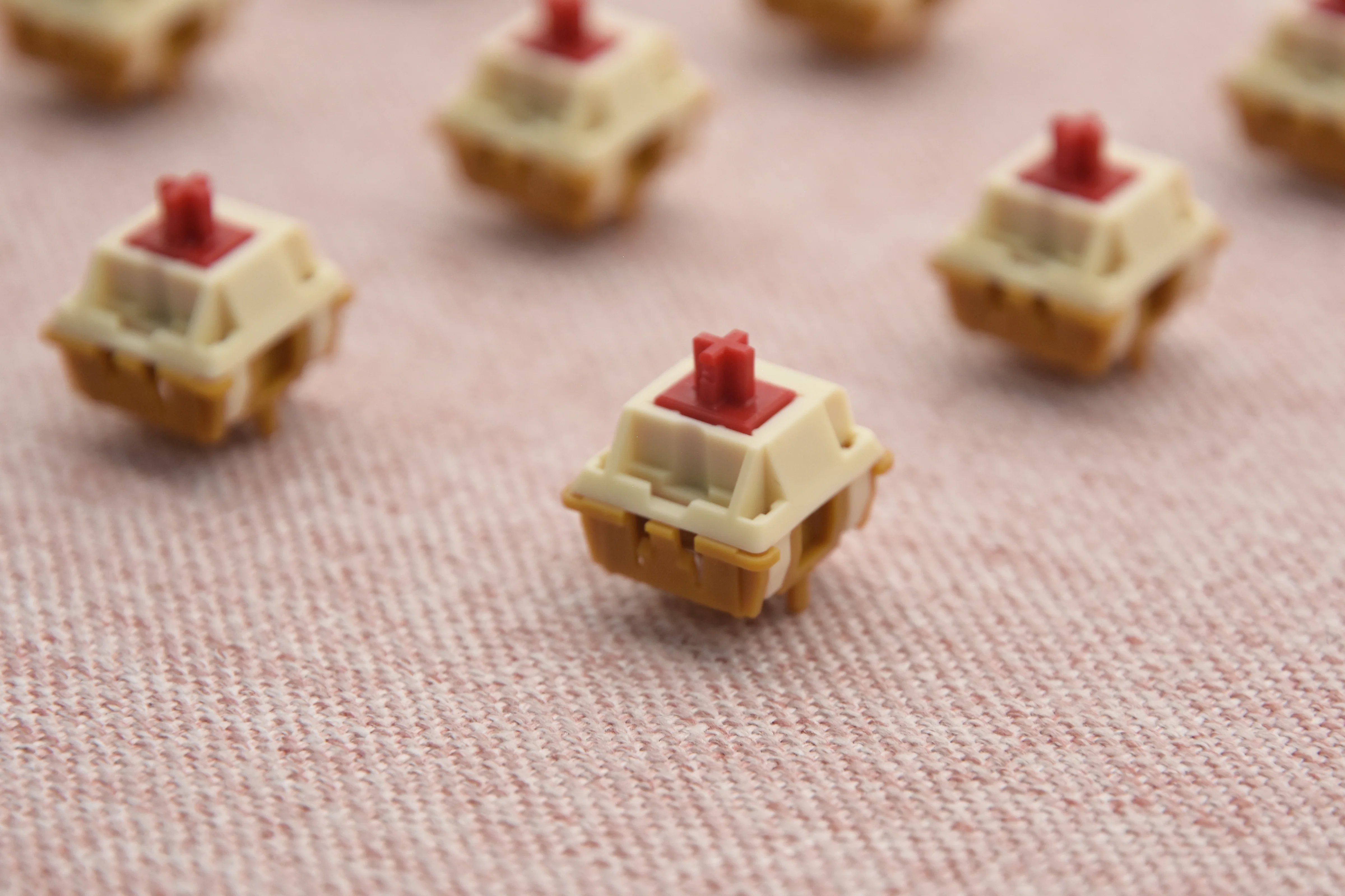 BSUN Strawberry Cheesecake Tactile Switch R2 Factory Lubed (10PCS) - Image 15