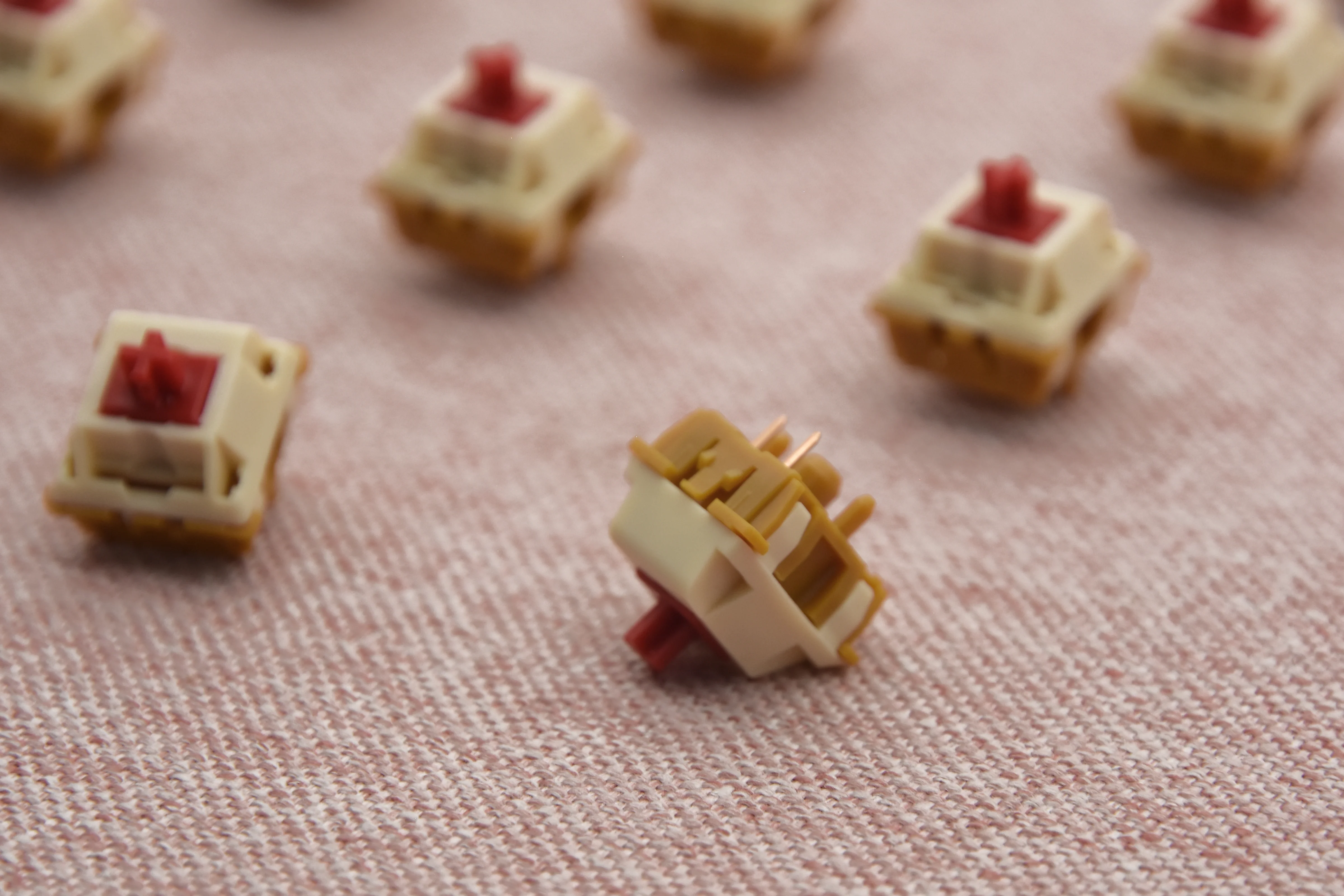 BSUN Strawberry Cheesecake Tactile Switch R2 Factory Lubed (10PCS) - Image 16