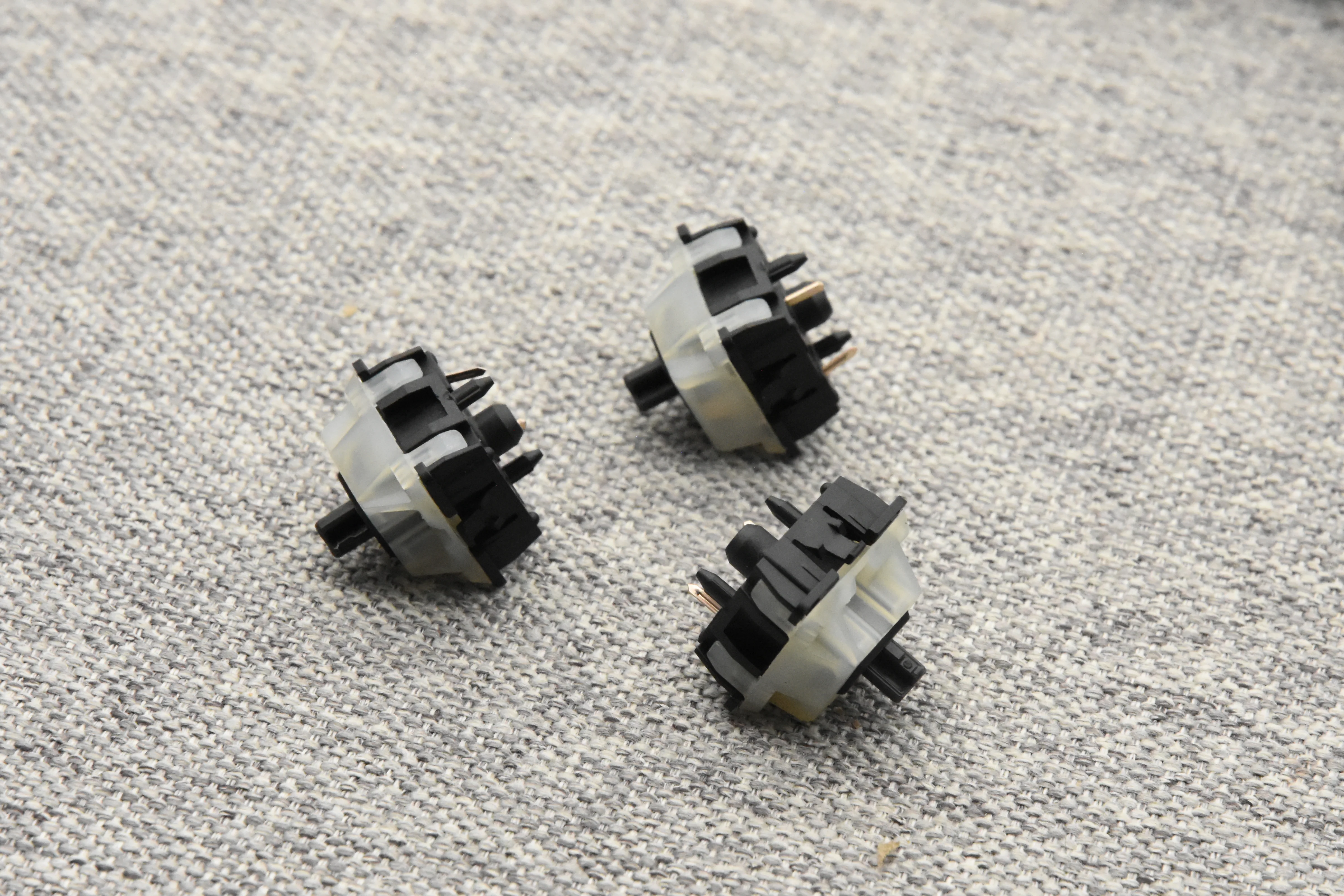 CHERRY MX NIXIE DRY LINEAR SWITCH (10PCS) - Image 11