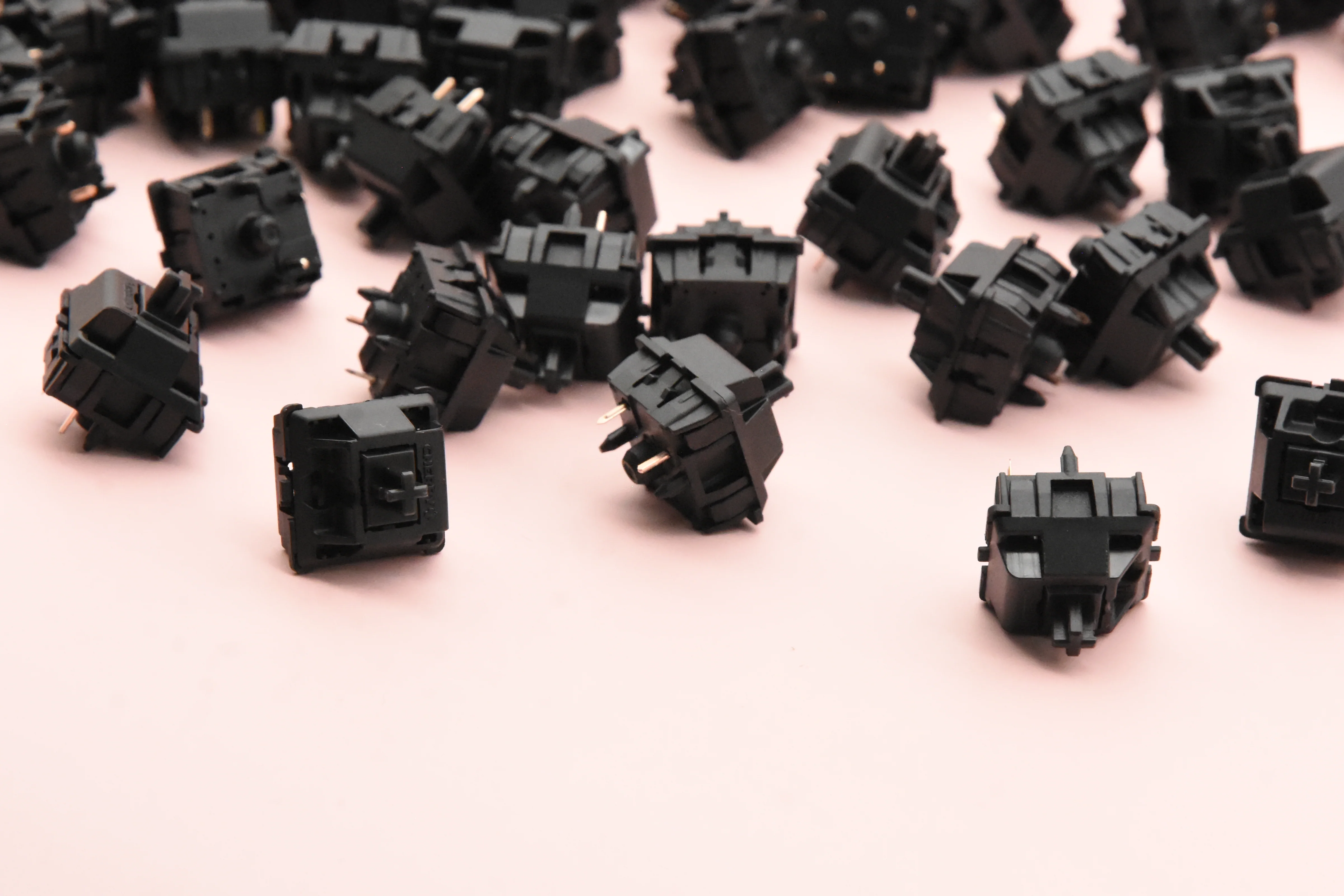 CHERRY MX1A HYPERGLIDE BLACK LINEAR SWITCH (10PCS) - Image 3