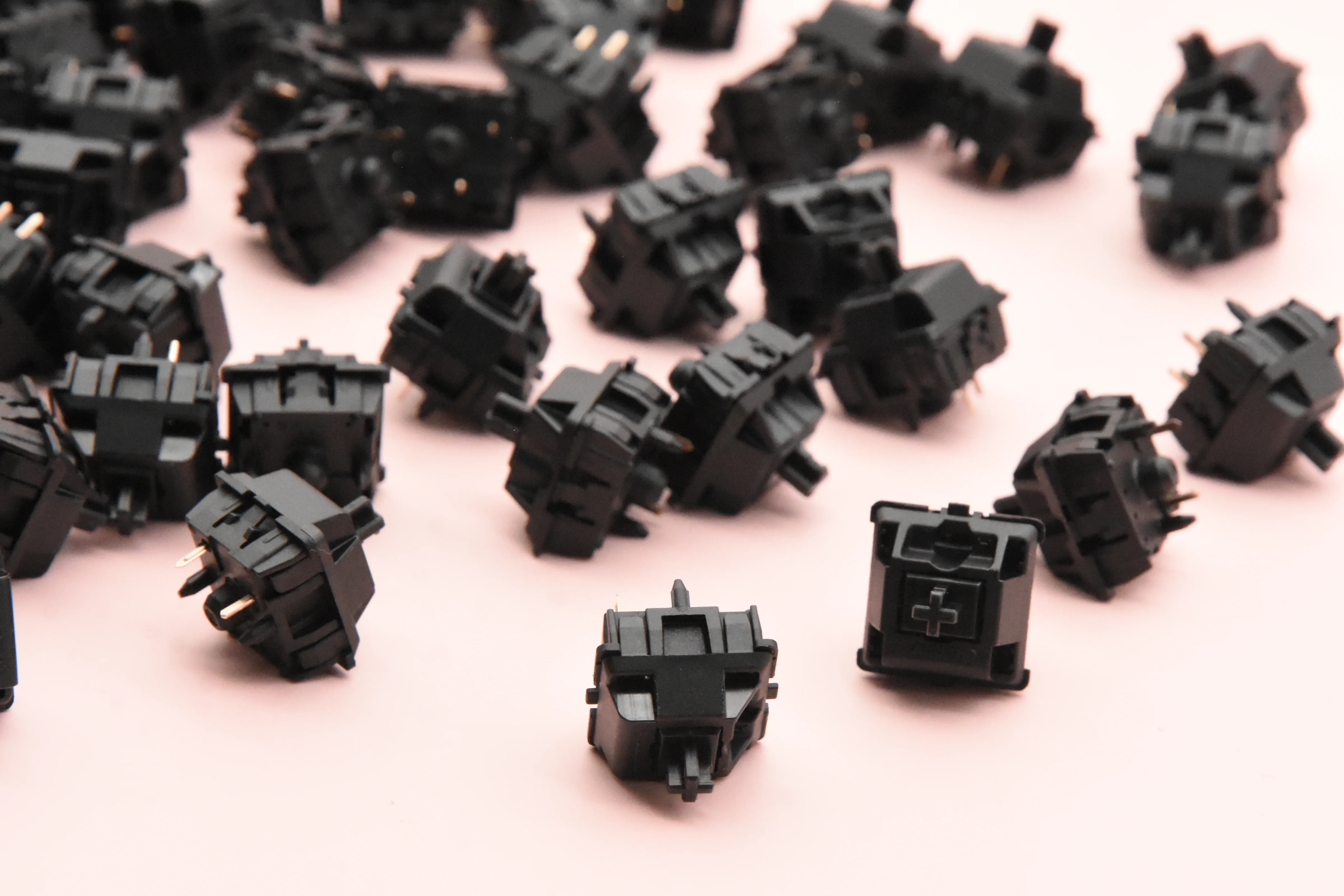 CHERRY MX1A HYPERGLIDE BLACK LINEAR SWITCH (10PCS) - Image 4