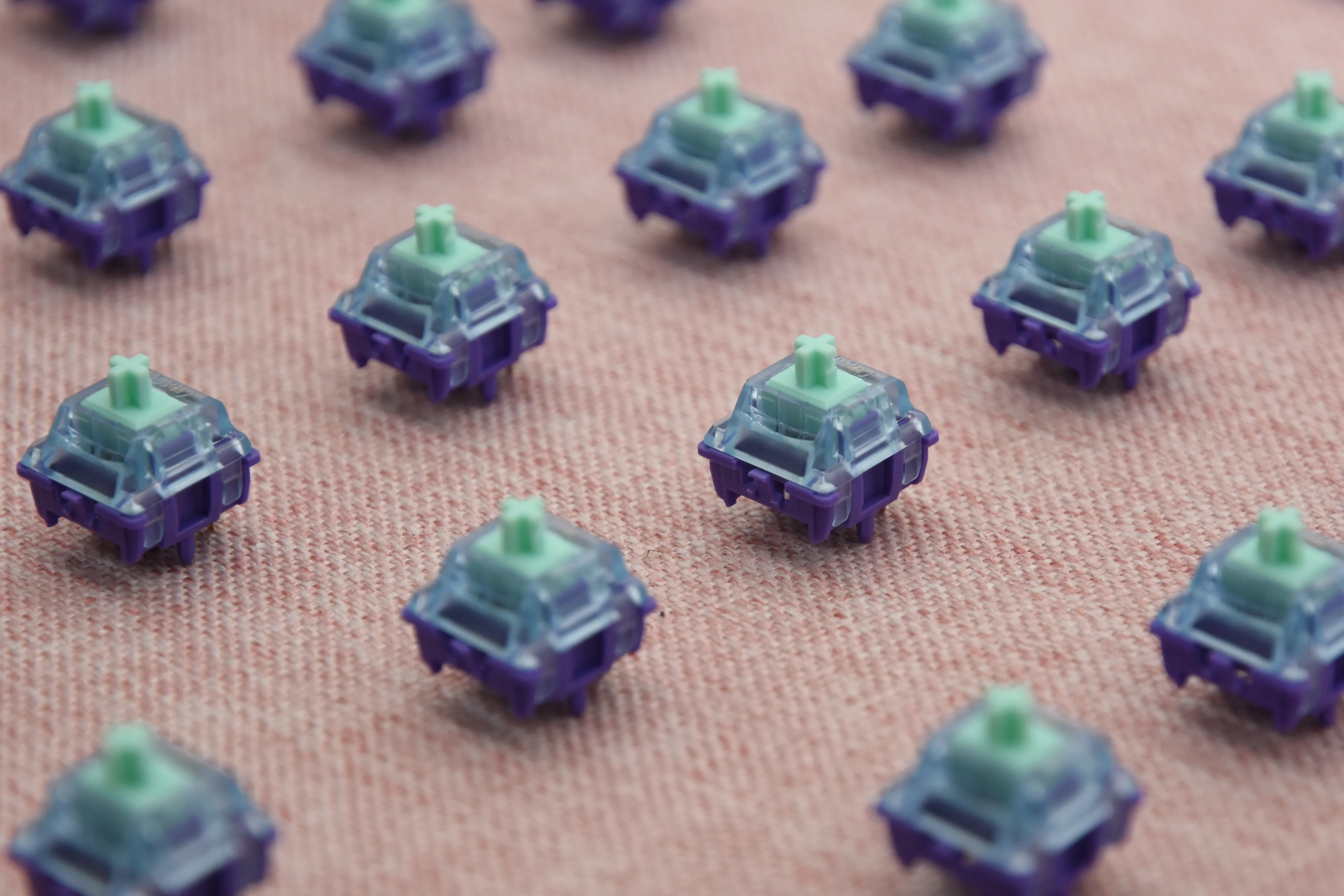 GATERON AZURE DRAGON V4 TACTILE SWITCH FACTORY LUBED (10PCS) - Image 12