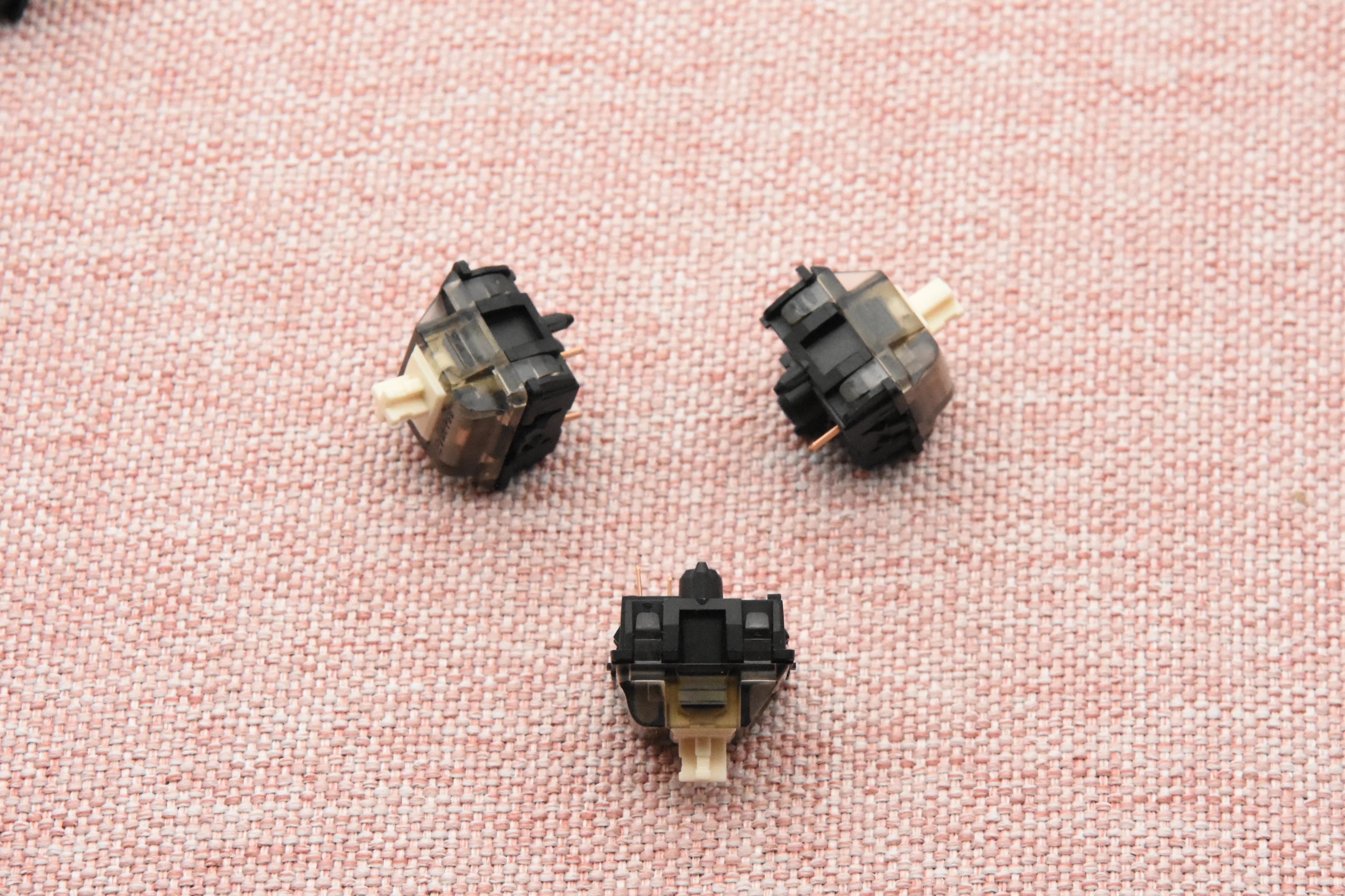 GATERON EVERFREE DARK ONE LINEAR SWITCH FACTORY LUBED EDITION (10PCS) - Image 15