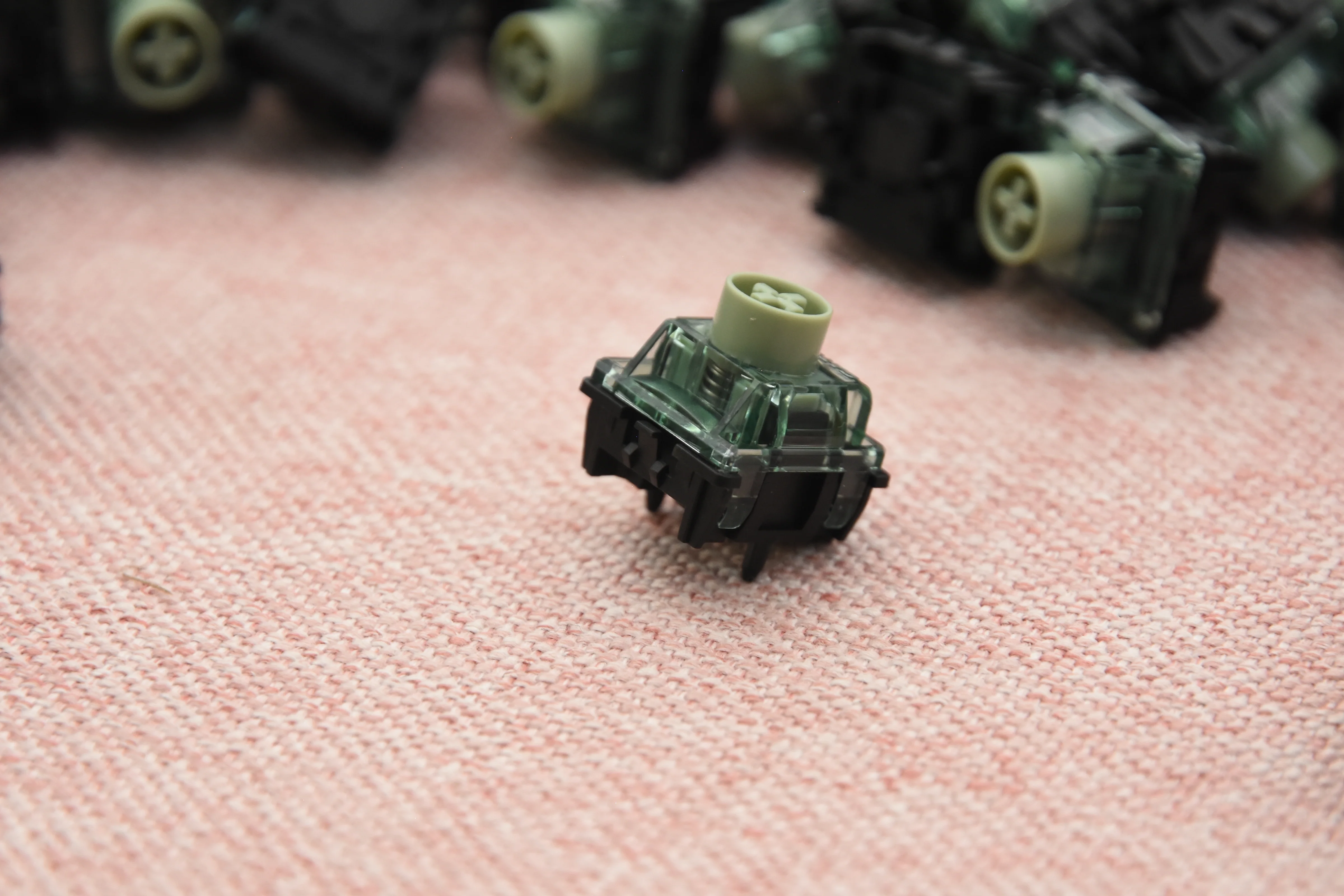GATERON Magnetic Jade Emerald Heavy Tactile Switch Factory Lubed (10PCS) - Image 10