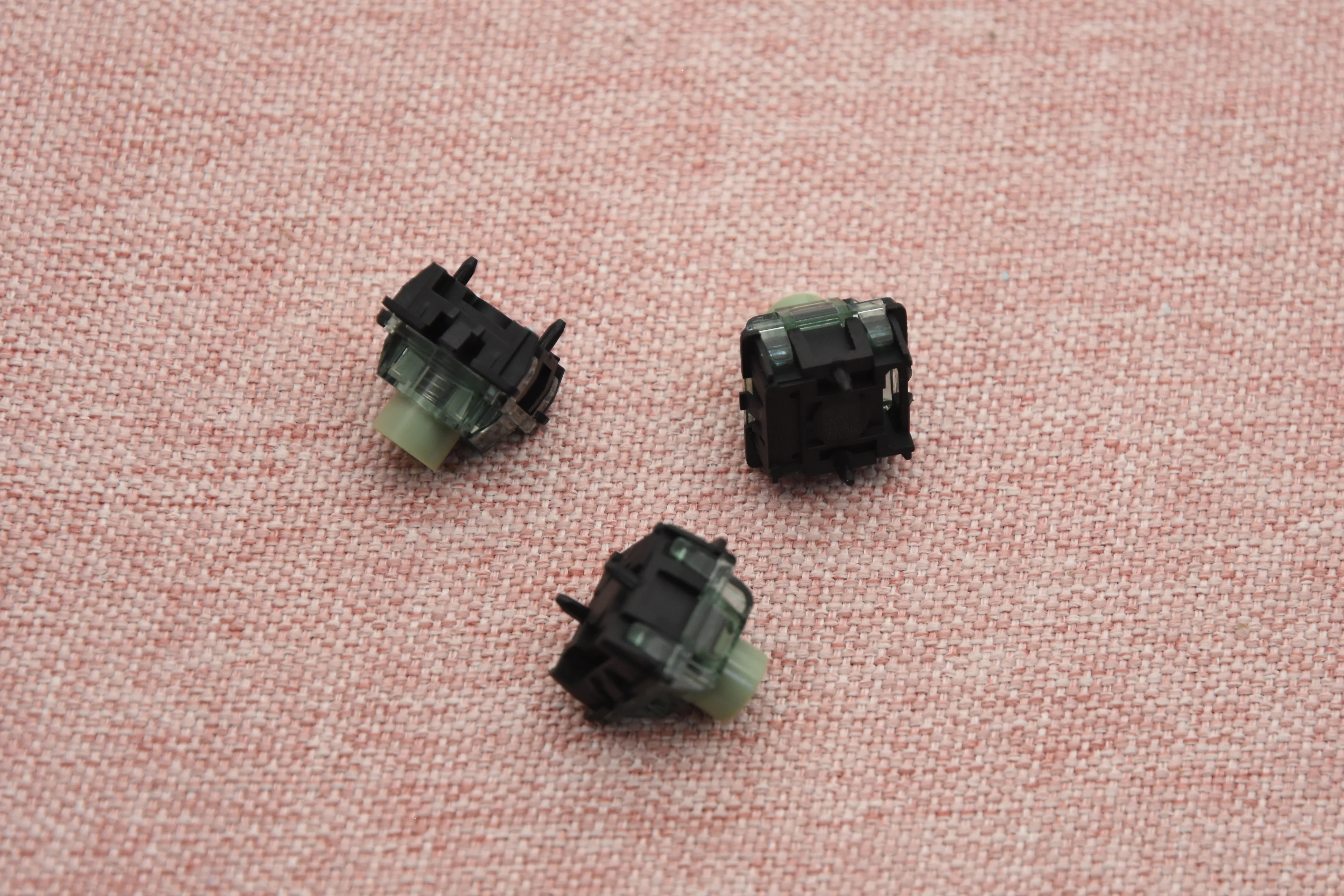 GATERON Magnetic Jade Emerald Heavy Tactile Switch Factory Lubed (10PCS) - Image 11