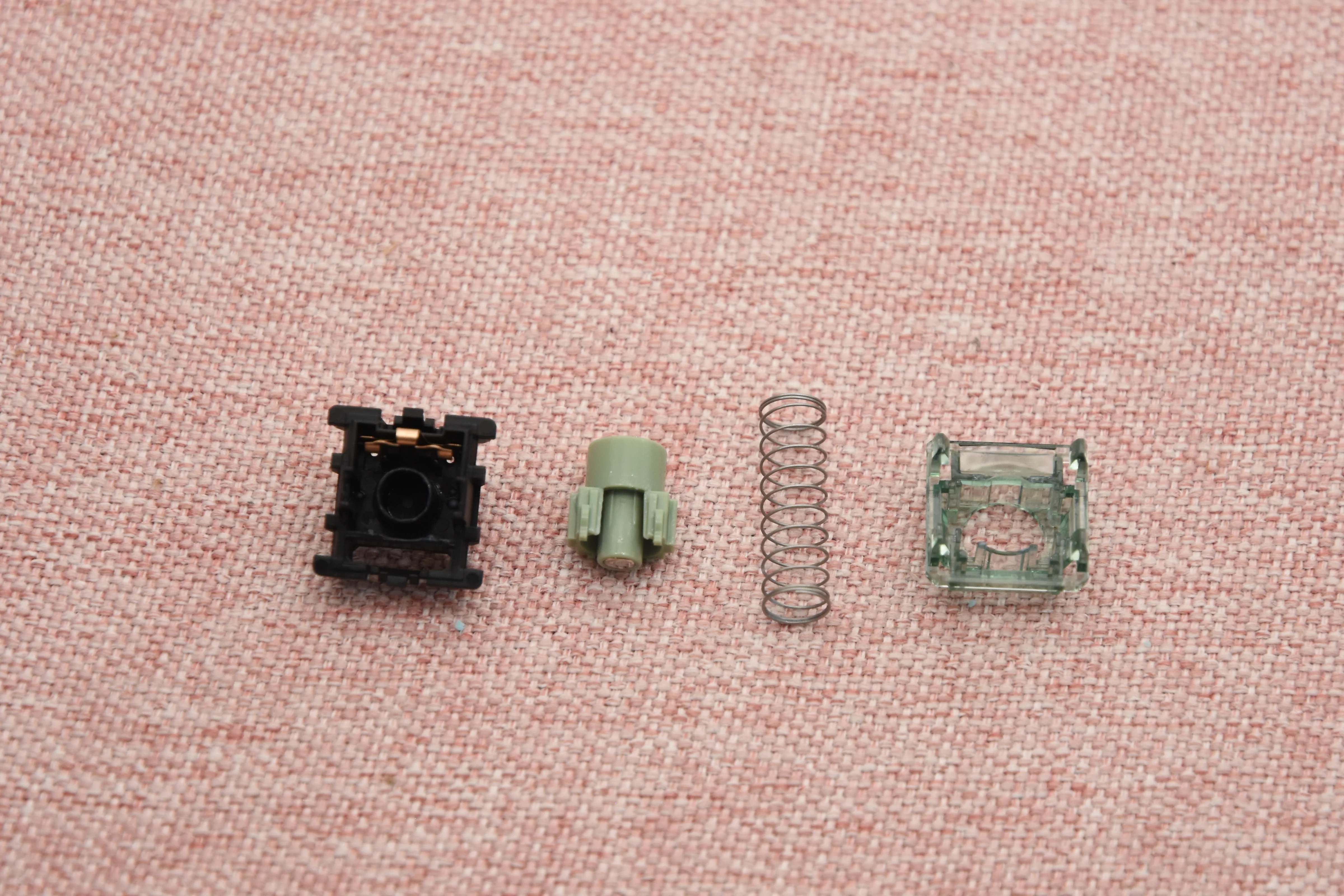 GATERON Magnetic Jade Emerald Heavy Tactile Switch Factory Lubed (10PCS) - Image 2
