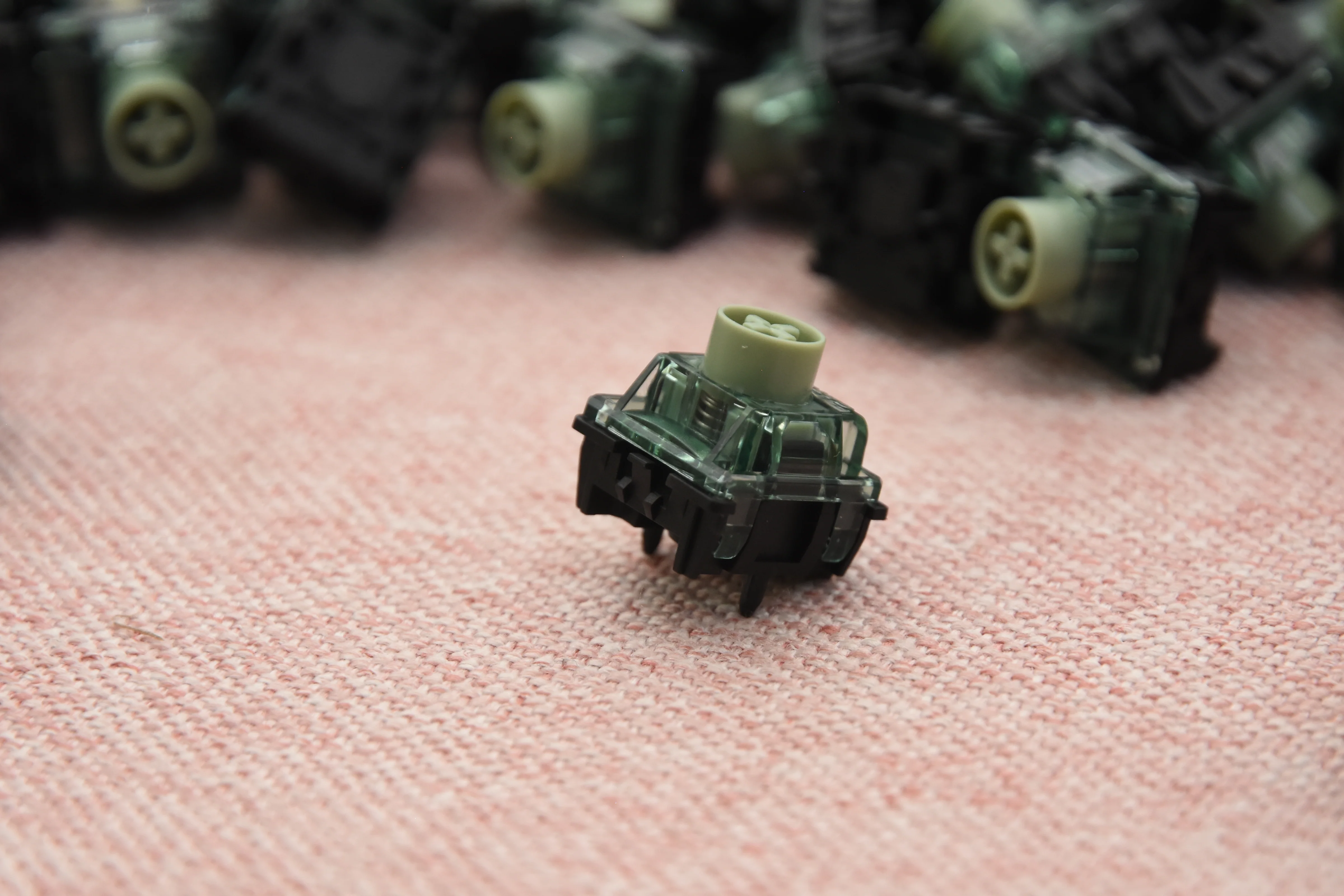 GATERON Magnetic Jade Emerald Heavy Tactile Switch Factory Lubed (10PCS) - Image 9