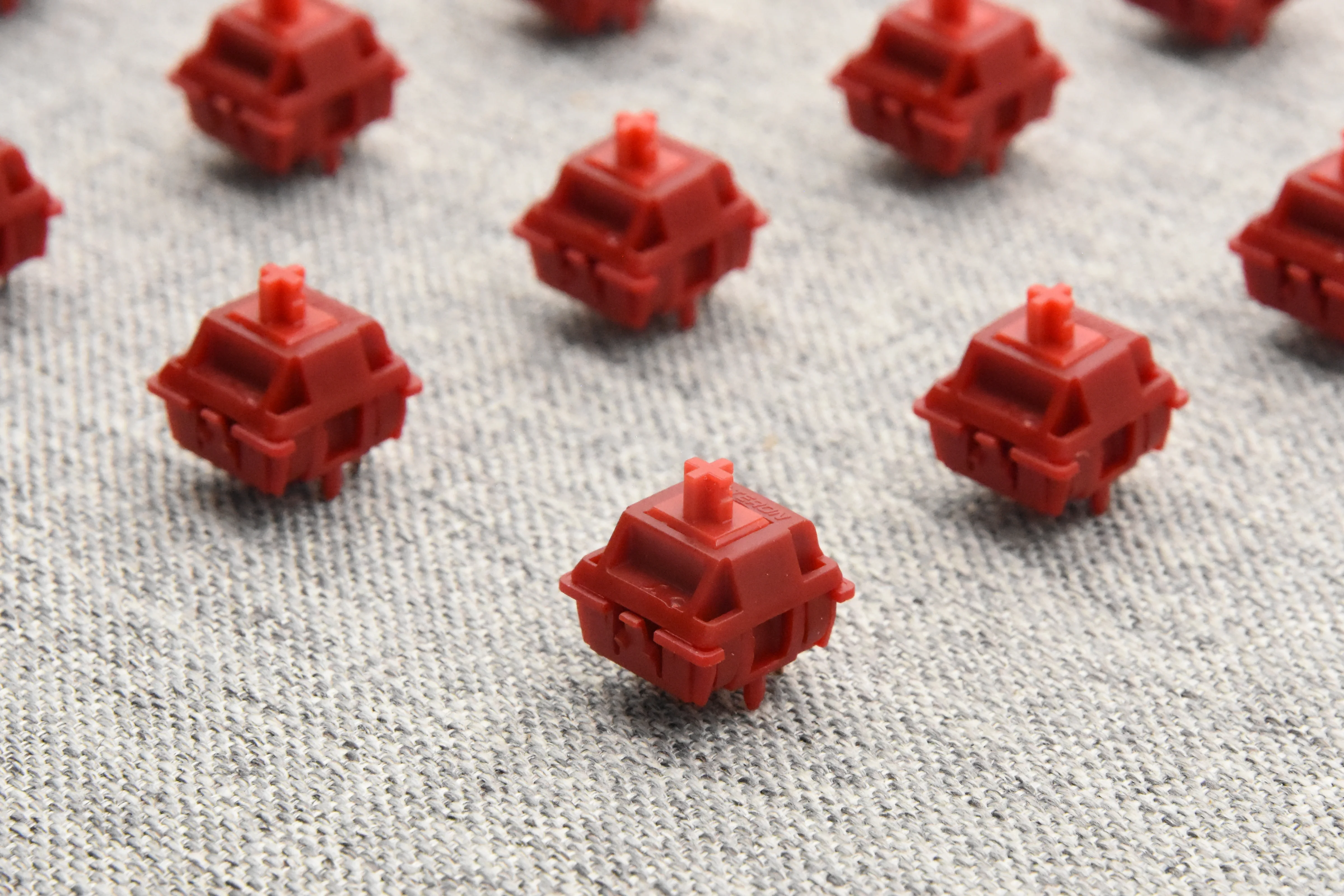 GATERON X SILLYWORKS TYPE R TACTILE SWITCH FACTORY LUBED (10PCS) - Image 14