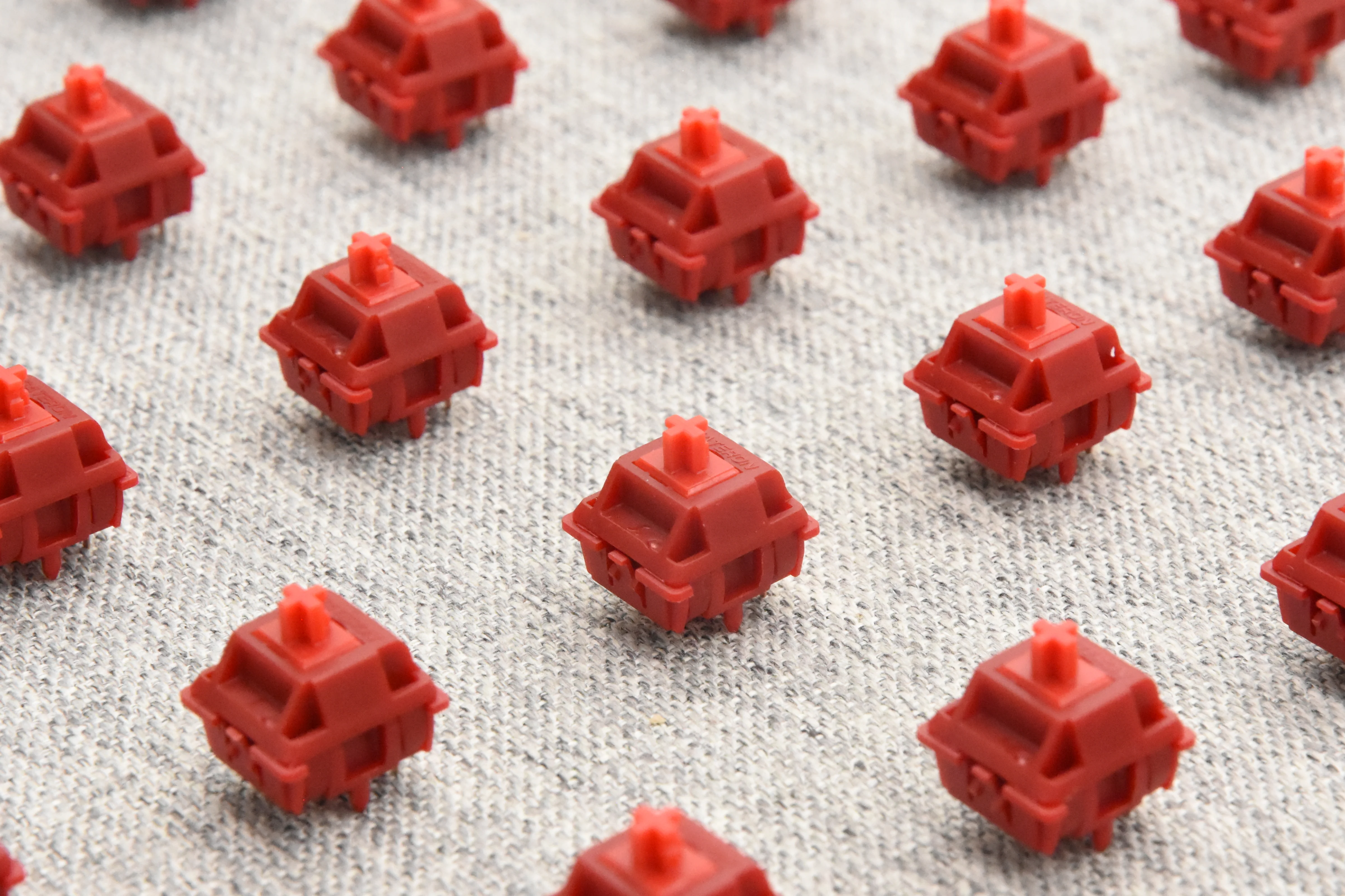 GATERON X SILLYWORKS TYPE R TACTILE SWITCH FACTORY LUBED (10PCS) - Image 15