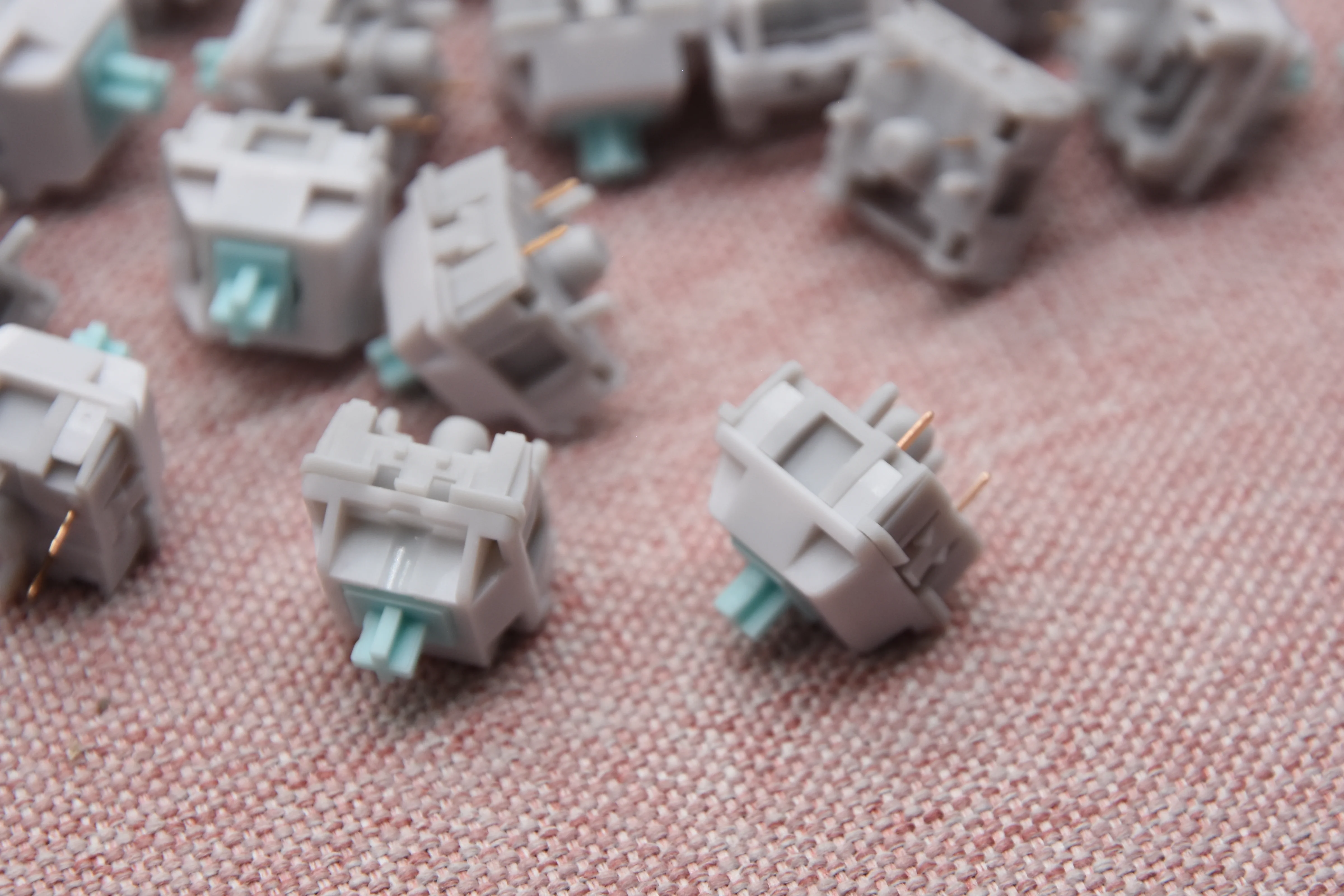 HMX ASH LINEAR SWITCH FACTORY LUBED (10PCS) - Image 7