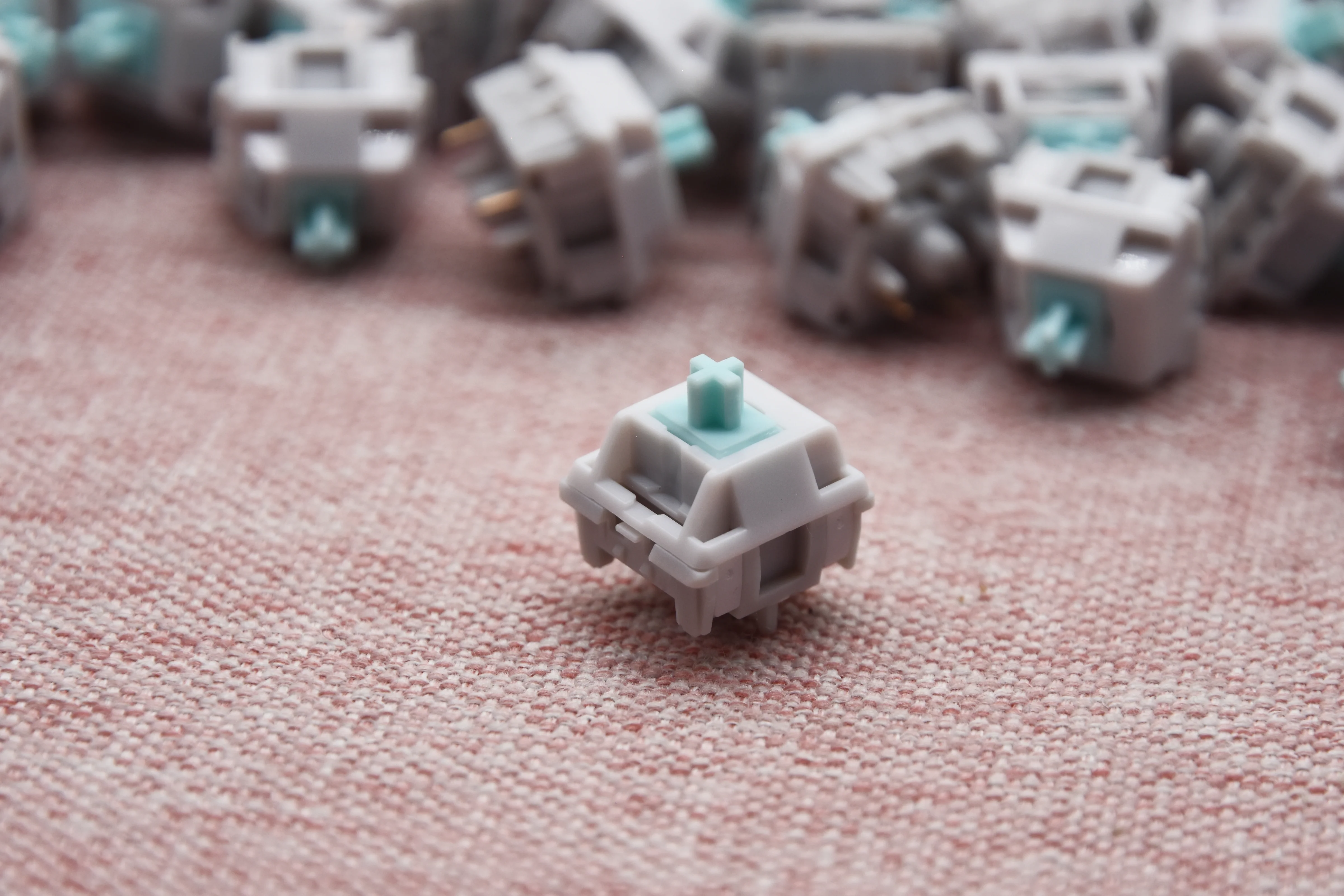 HMX ASH LINEAR SWITCH FACTORY LUBED (10PCS) - Image 8