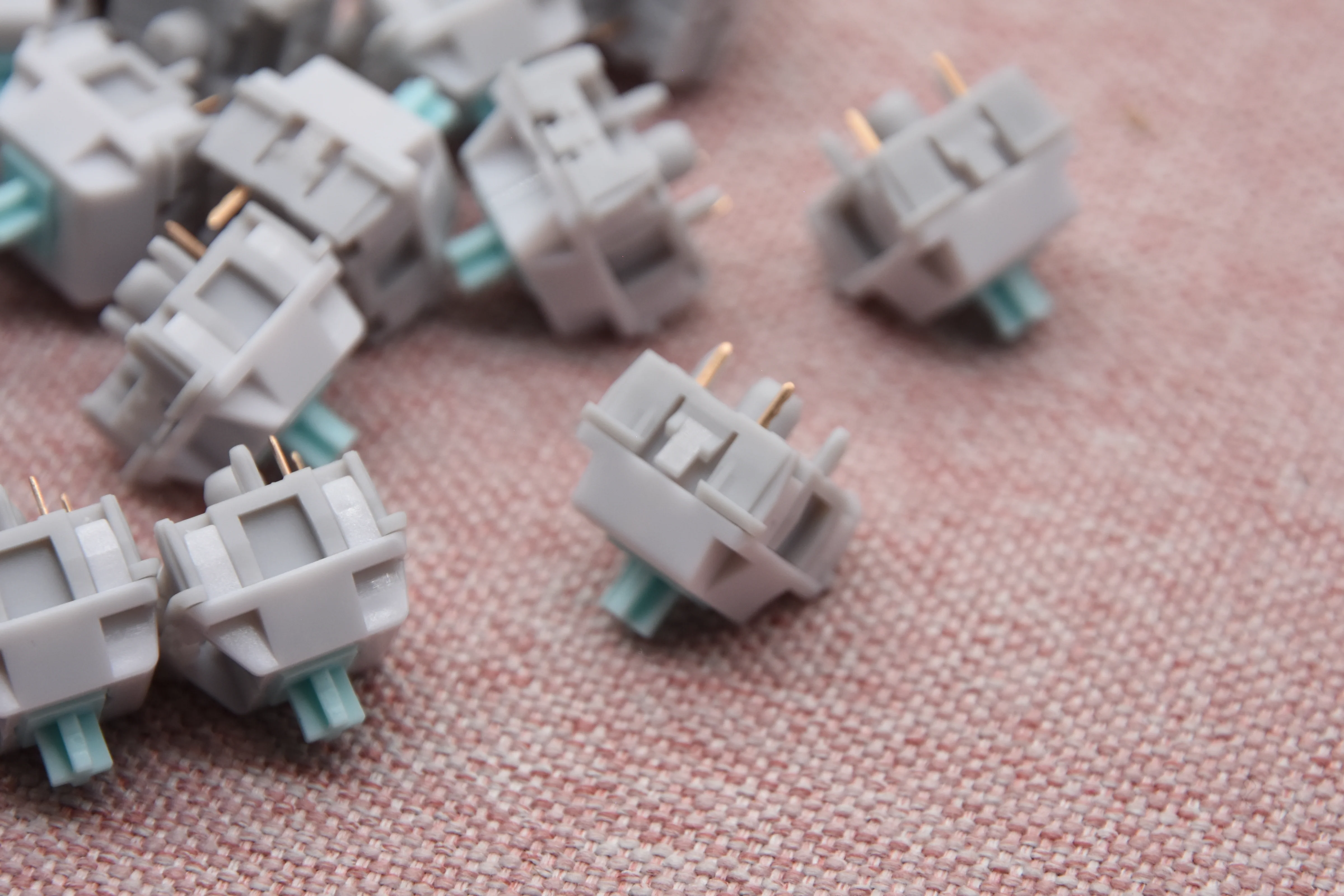 HMX ASH LINEAR SWITCH FACTORY LUBED (10PCS) - Image 9