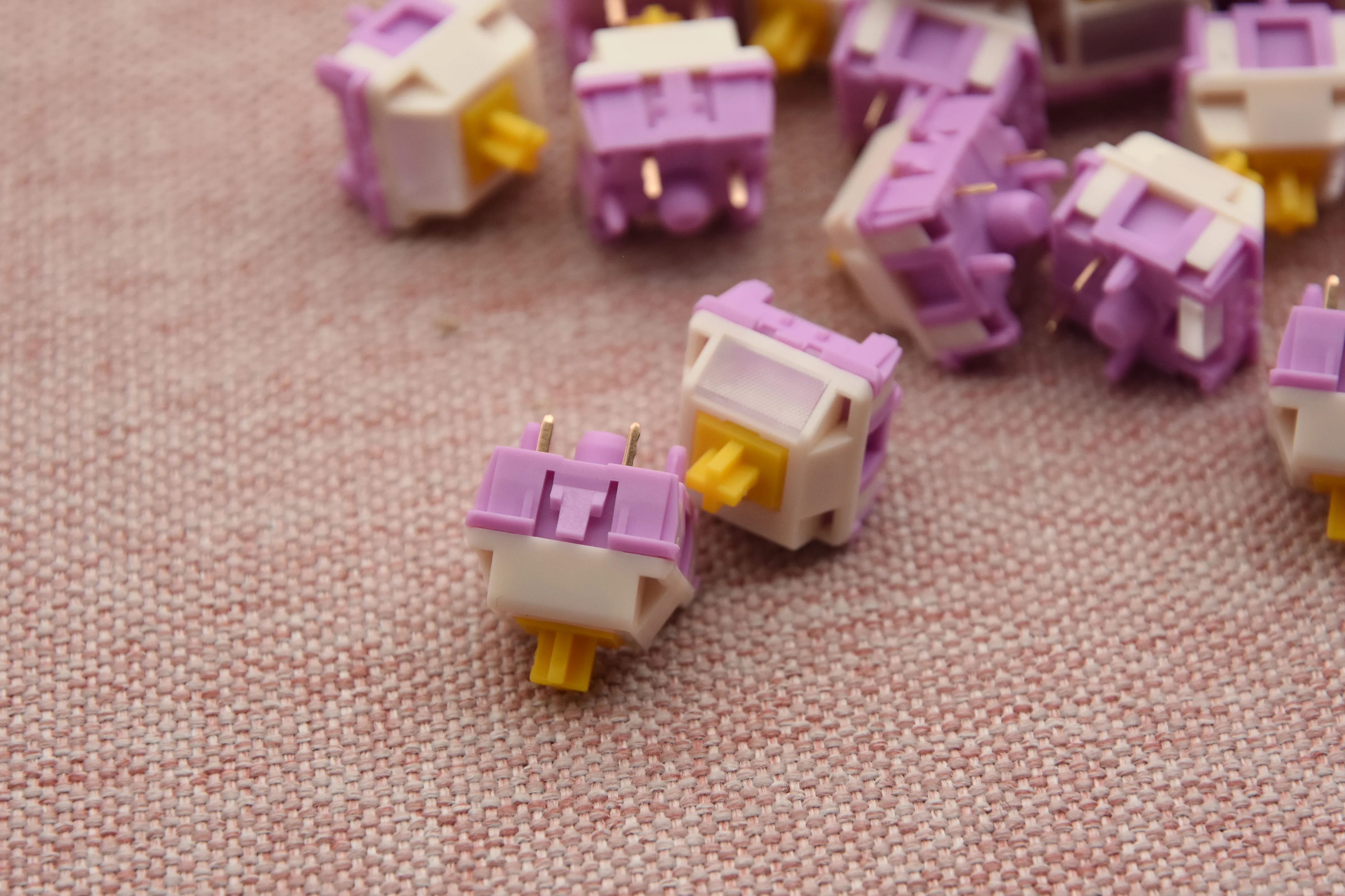HMX Aster Linear Switch FACTORY LUBED (10PCS) - Image 5