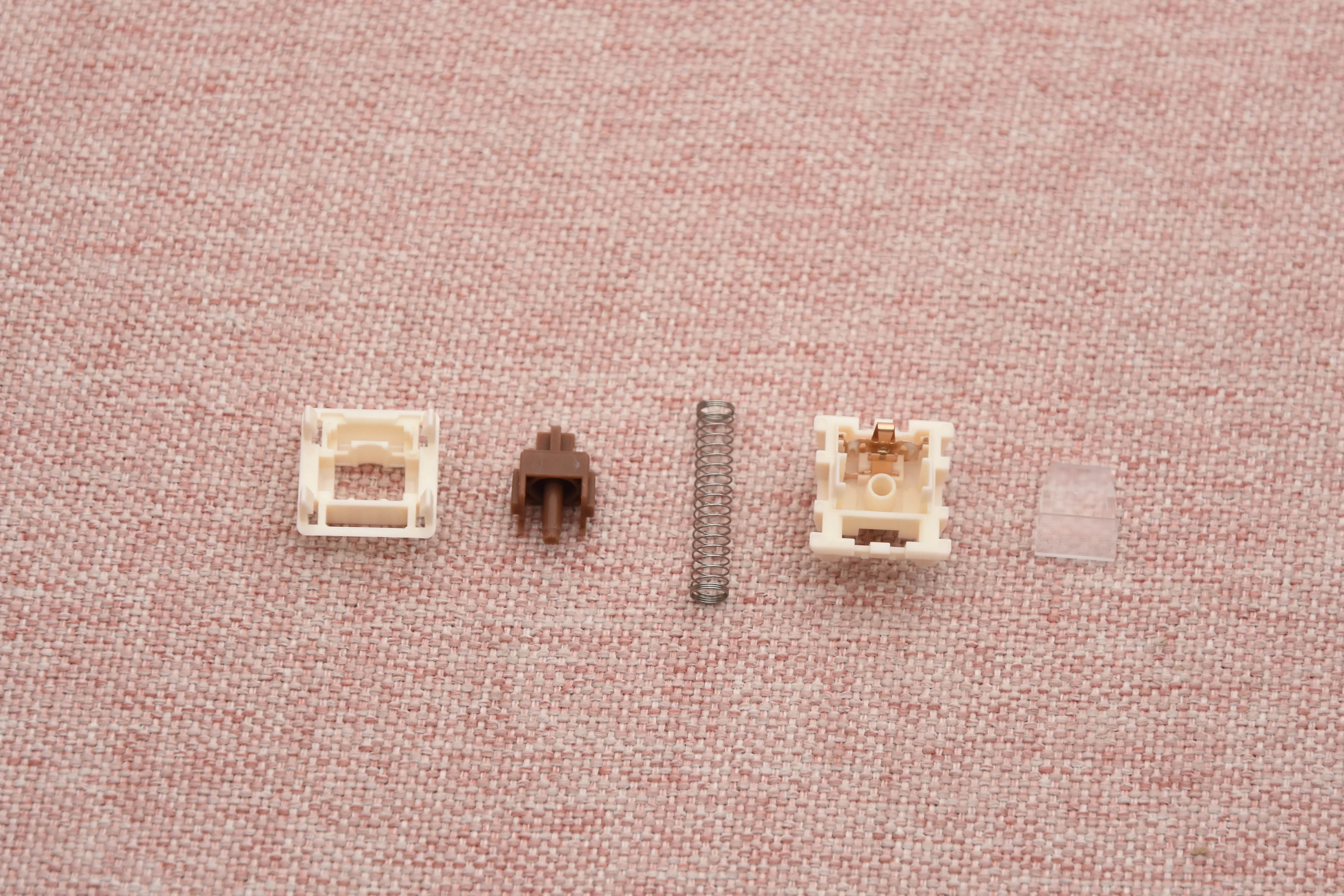 HMX CARAMEL PUDDING V2 LINEAR SWITCH FACTORY LUBED (10PCS) - Image 15