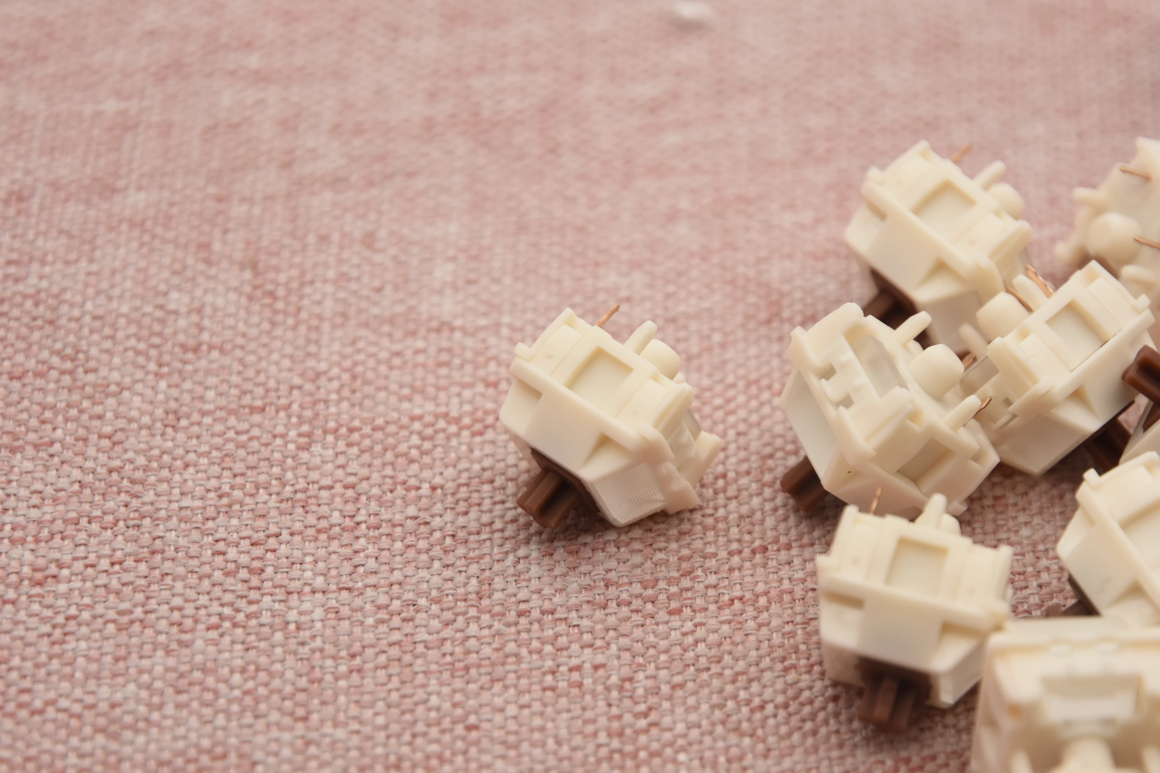 HMX CARAMEL PUDDING V2 LINEAR SWITCH FACTORY LUBED (10PCS) - Image 8