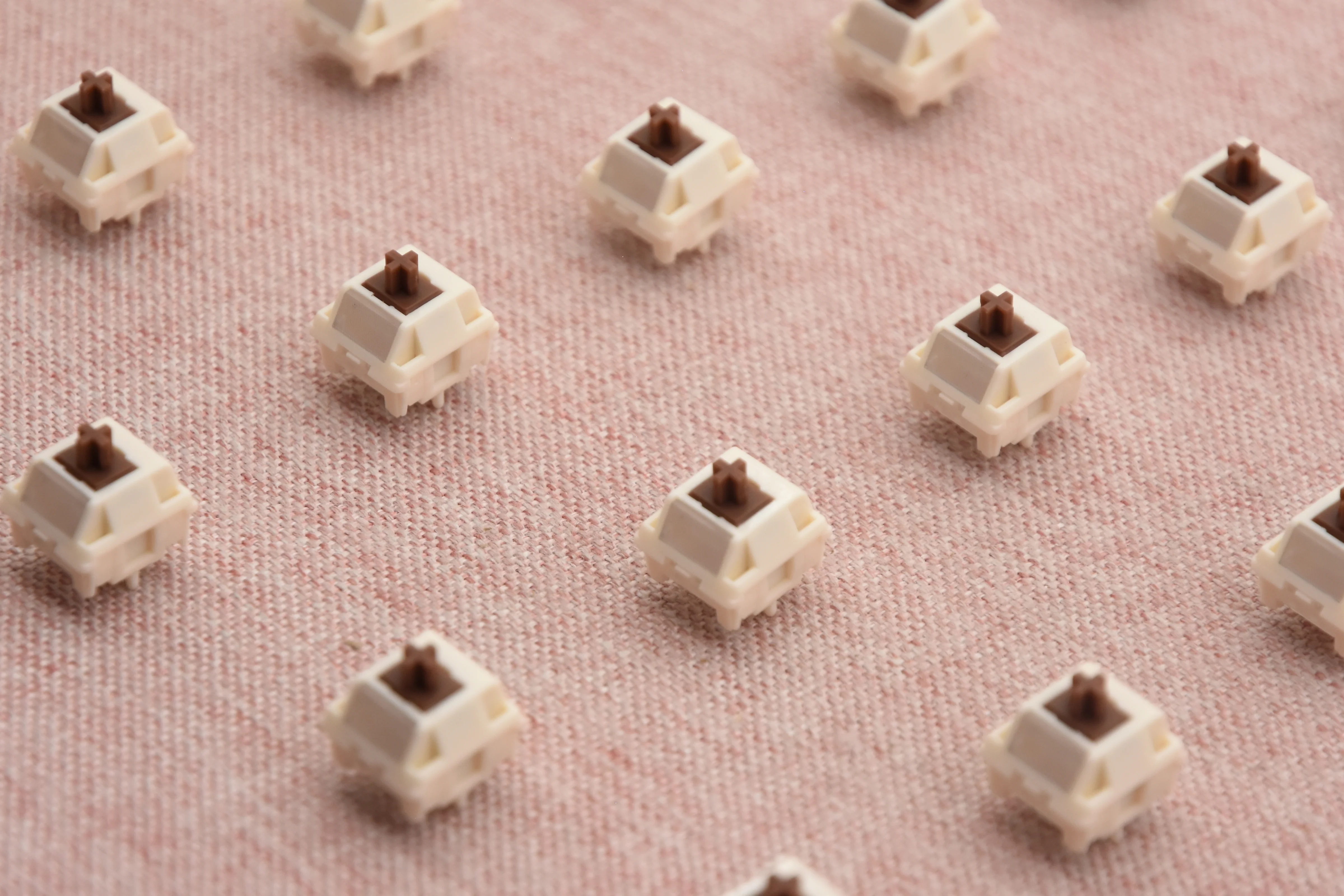 HMX CARAMEL PUDDING V2 LINEAR SWITCH FACTORY LUBED (10PCS) - Image 9