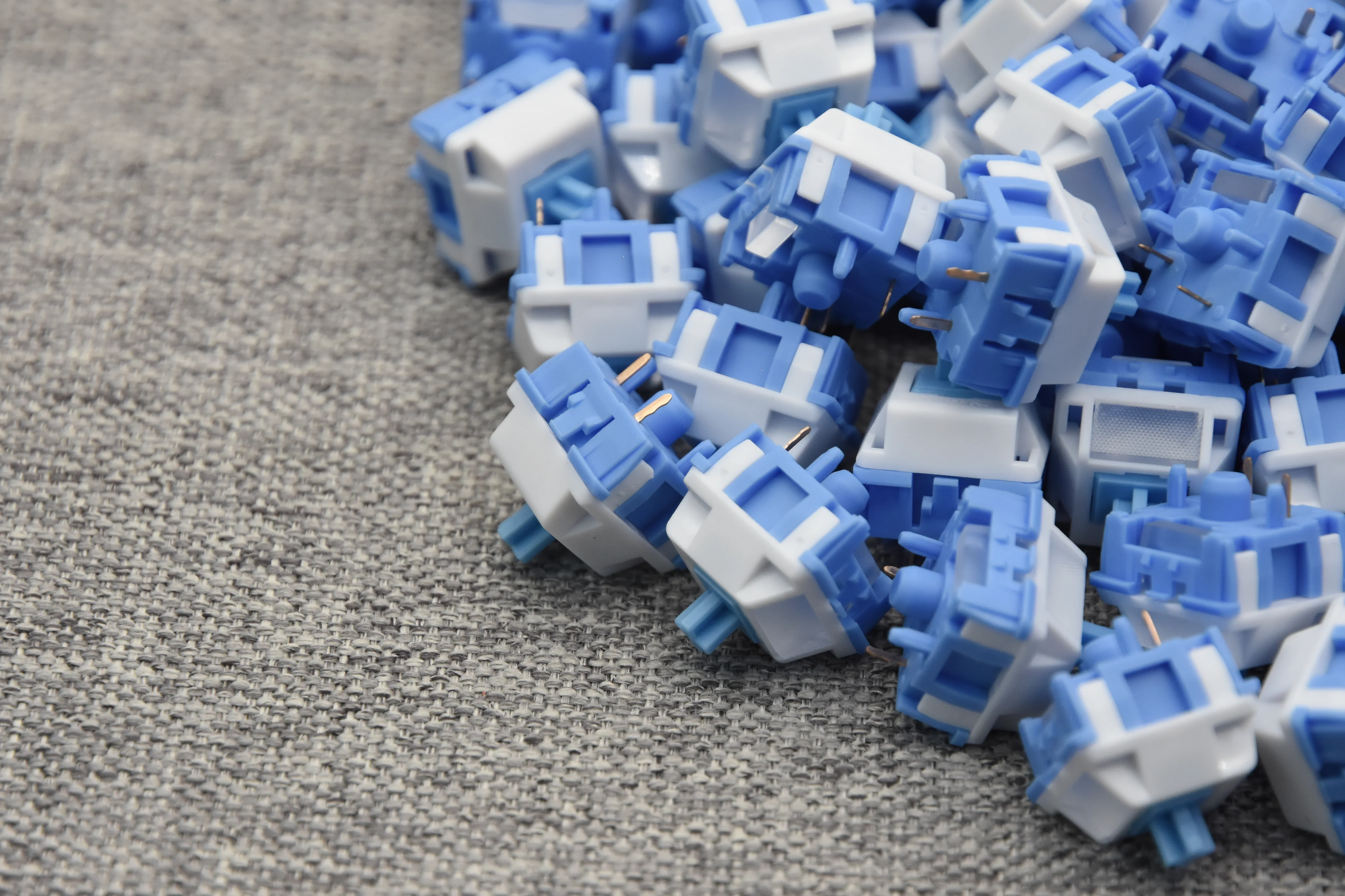 HMX CLOUD V2 LINEAR SWITCH FACTORY LUBED (10PCS) - Image 13