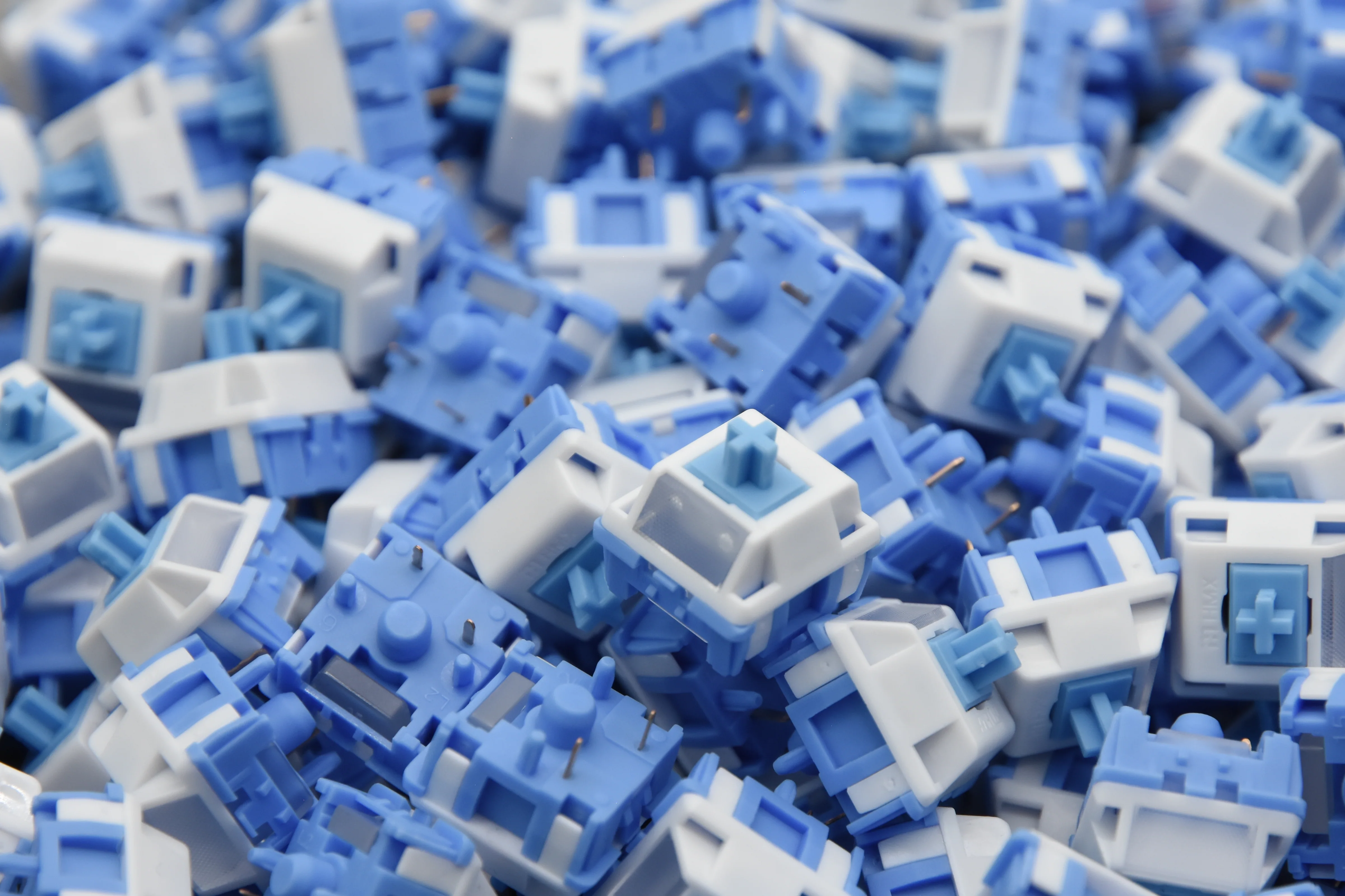 HMX CLOUD V2 LINEAR SWITCH FACTORY LUBED (10PCS) - Image 3