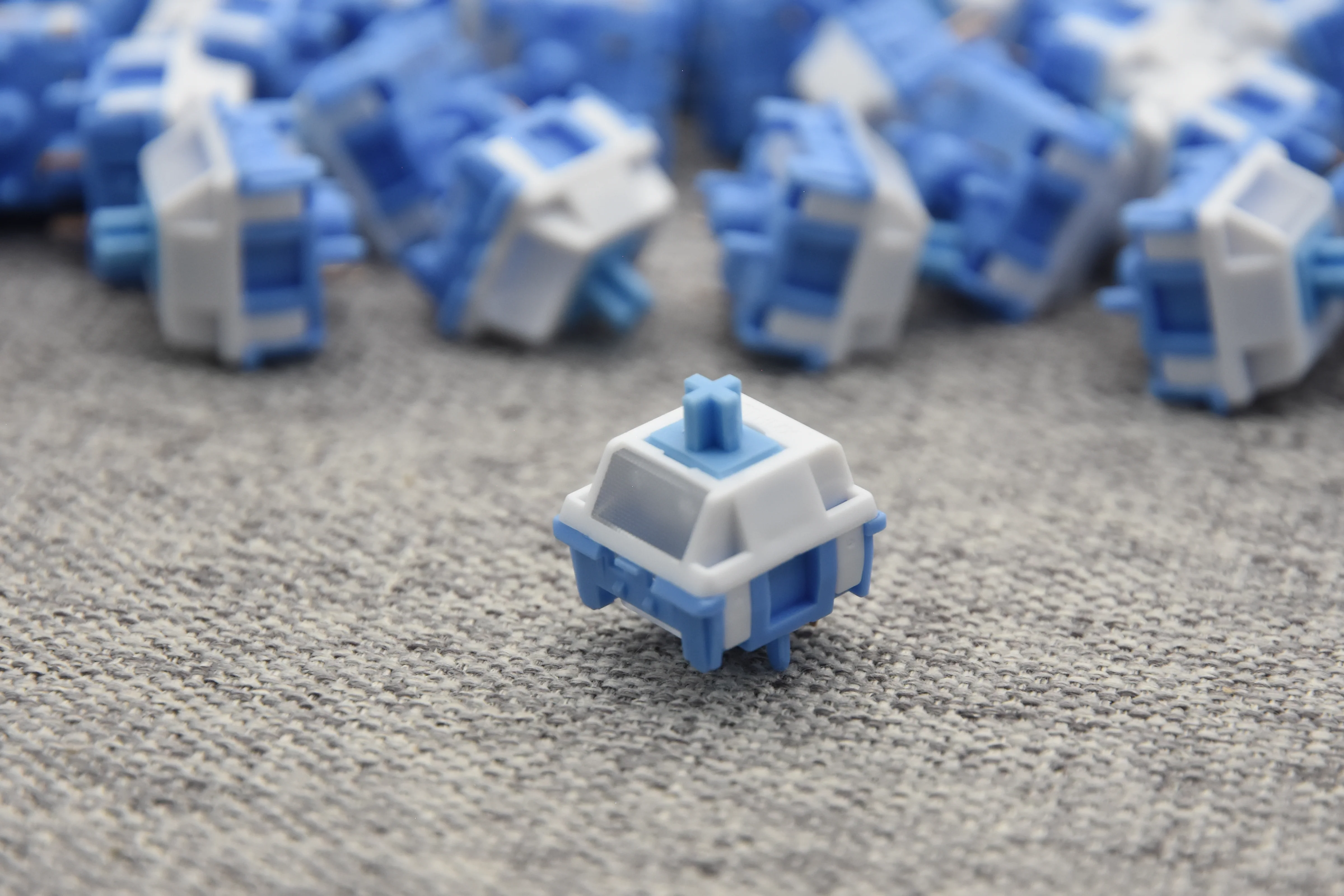 HMX CLOUD V2 LINEAR SWITCH FACTORY LUBED (10PCS) - Image 4