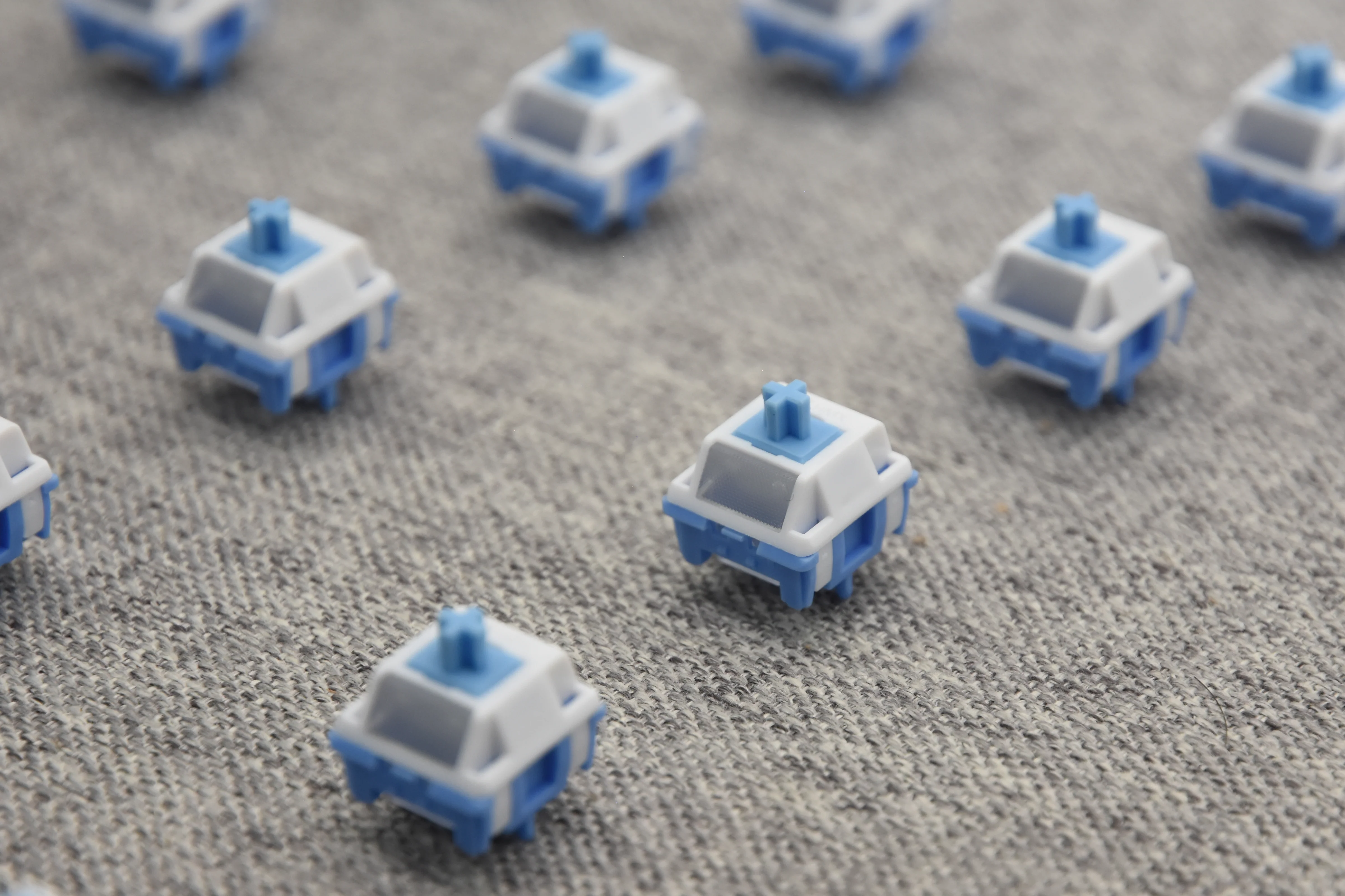 HMX CLOUD V2 LINEAR SWITCH FACTORY LUBED (10PCS) - Image 8