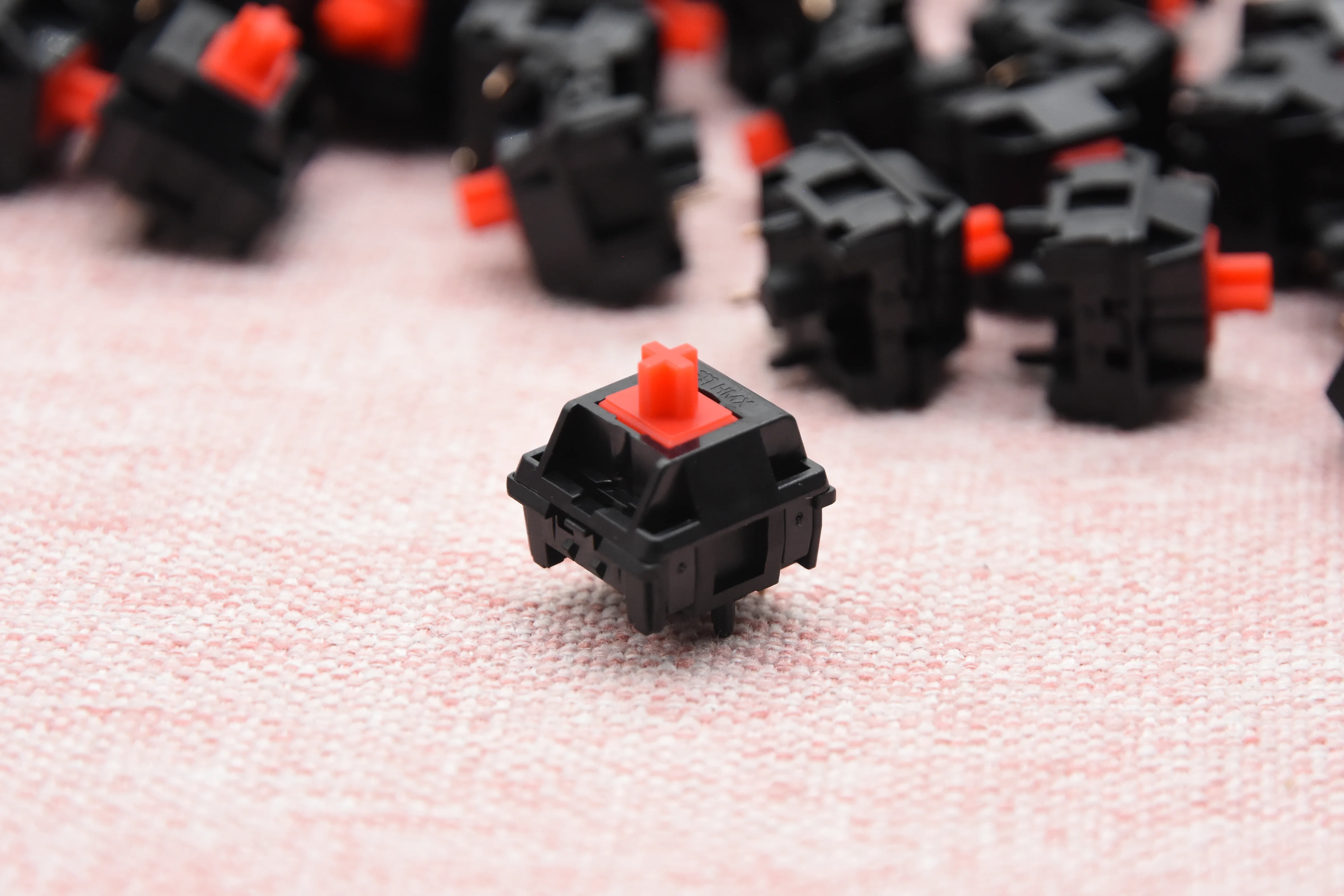 HMX COLA 3.8MM LINEAR SWITCH FACTORY LUBED (10PCS) - Image 7