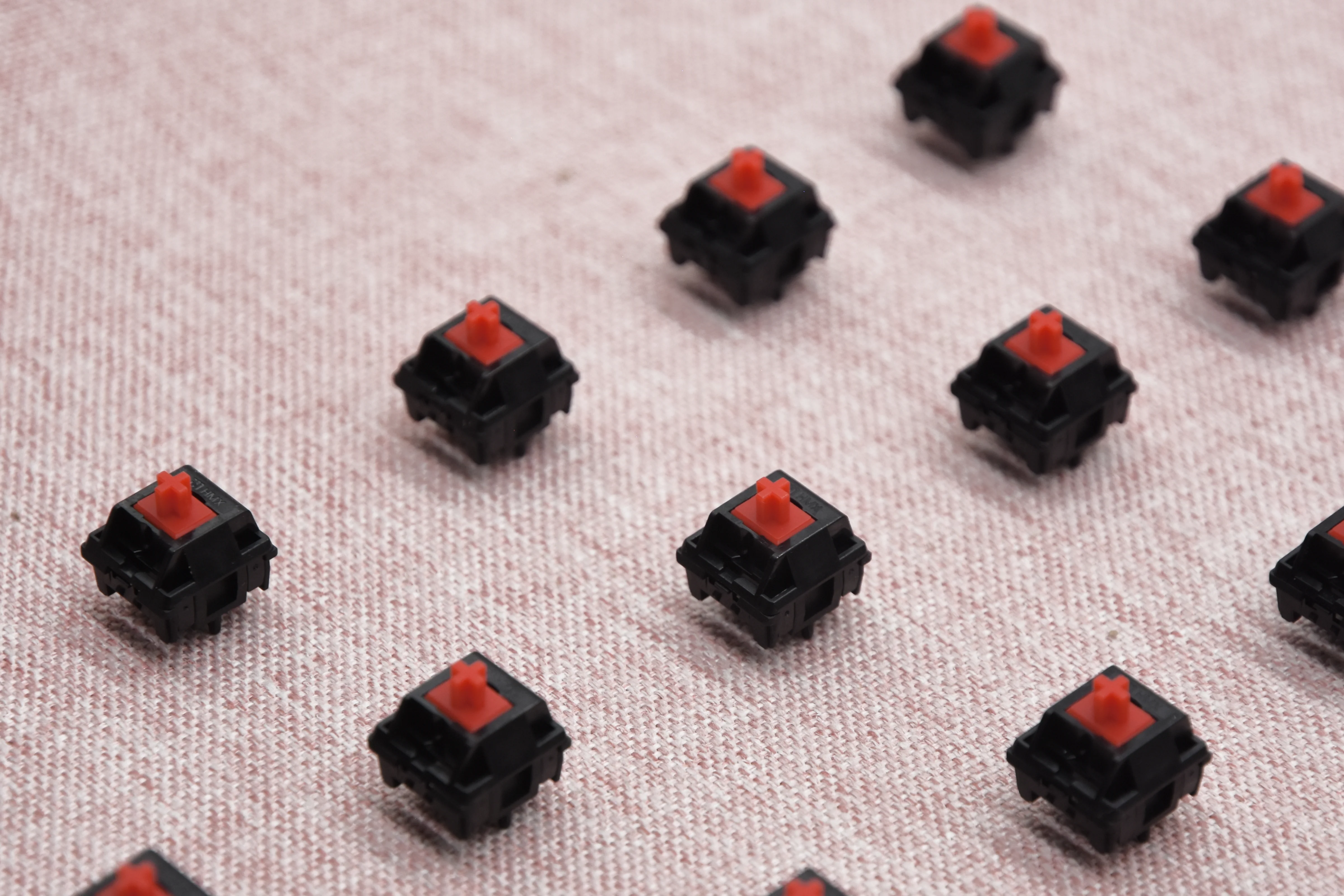 HMX COLA 3.8MM LINEAR SWITCH FACTORY LUBED (10PCS) - Image 8
