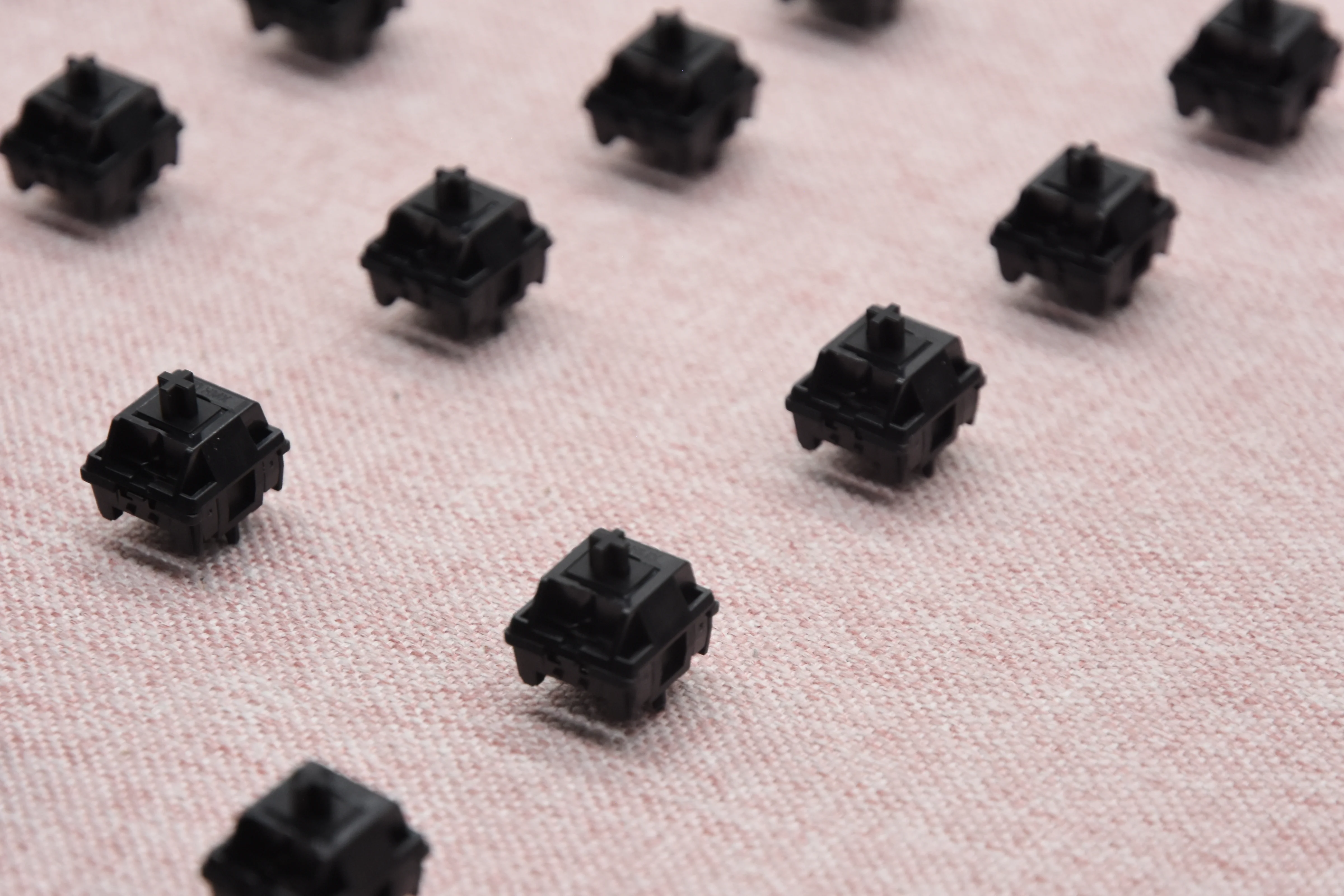 HMX COLA LINEAR SWITCH FACTORY LUBED (10PCS) - Image 10
