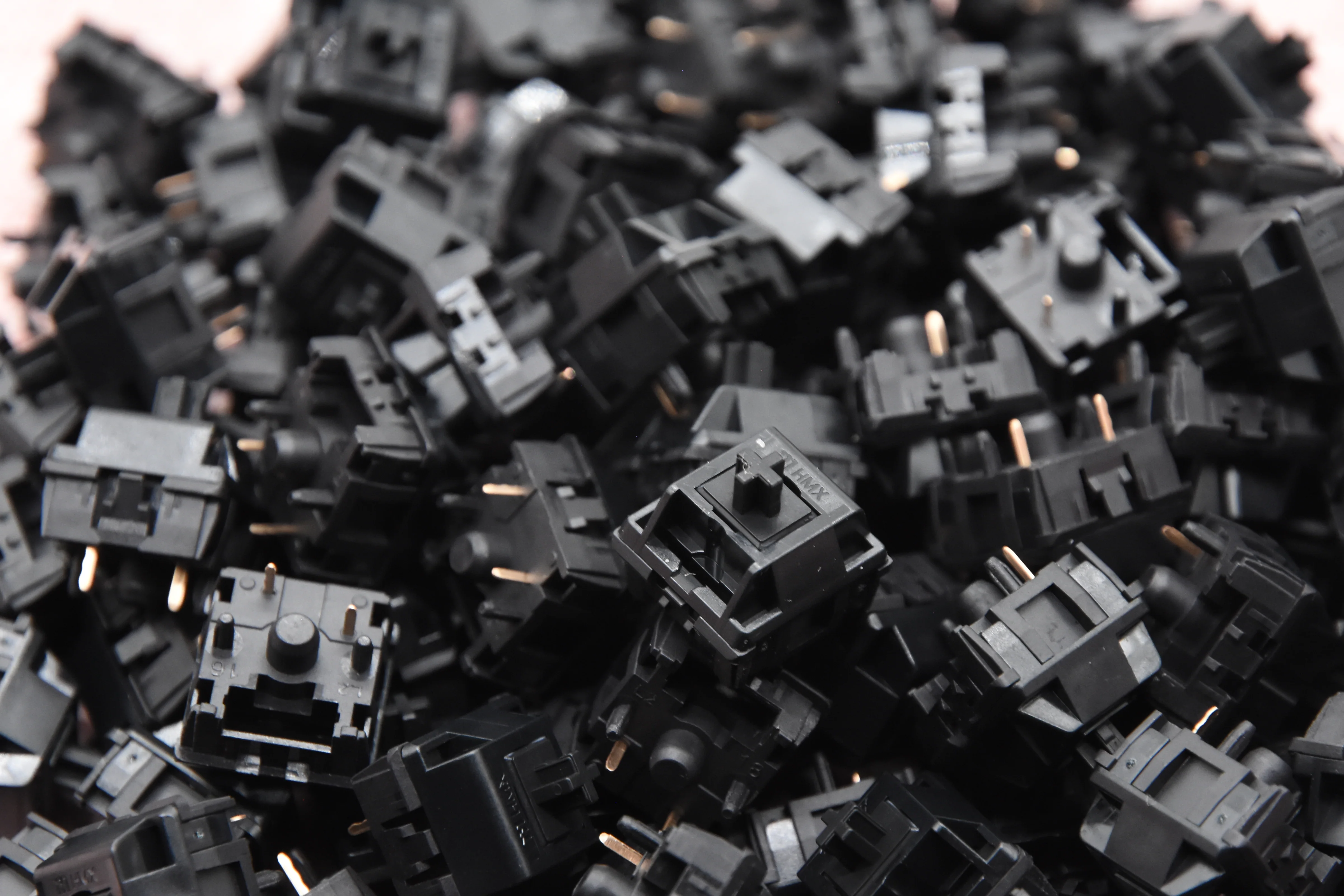 HMX COLA LINEAR SWITCH FACTORY LUBED (10PCS) - Image 2