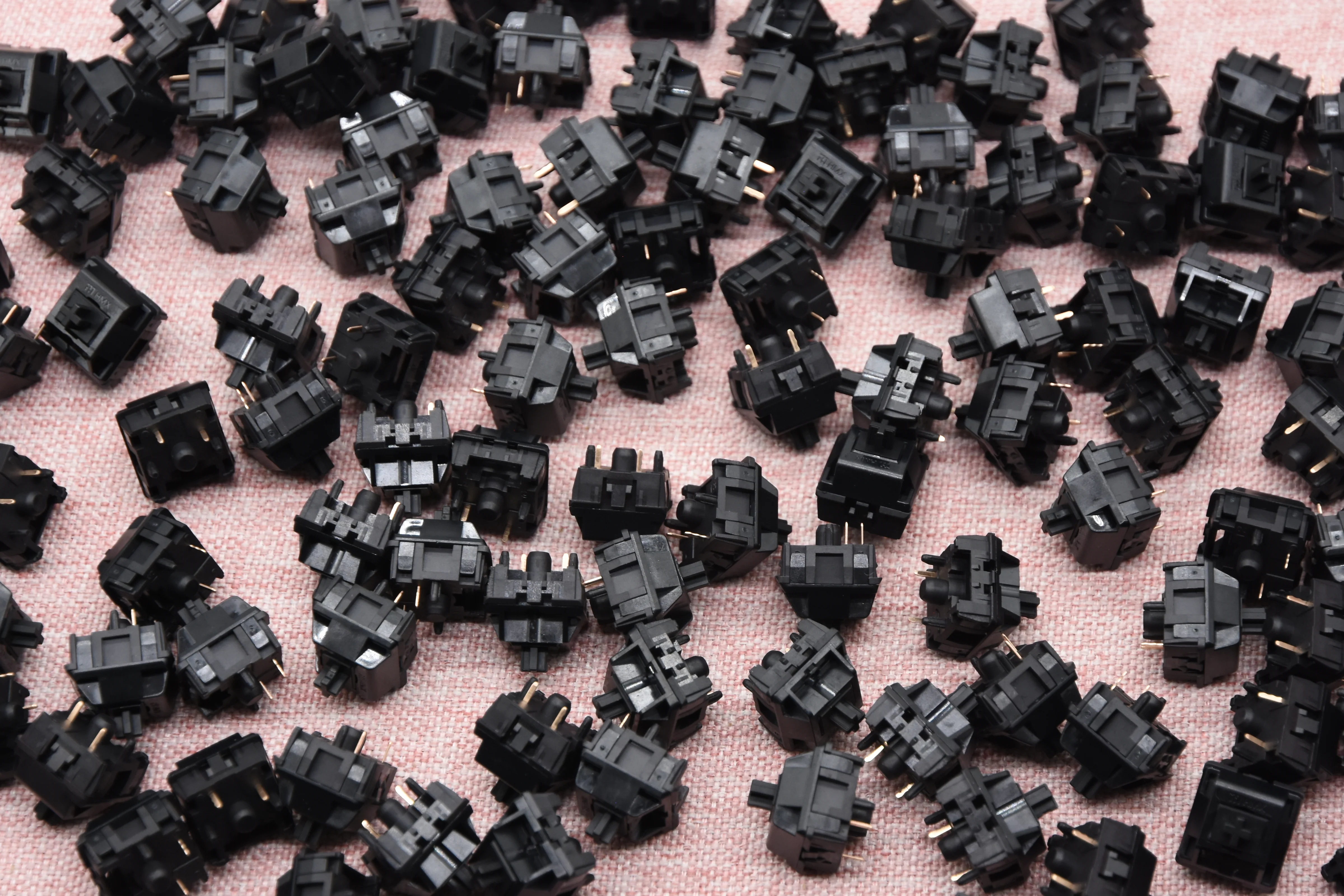 HMX COLA LINEAR SWITCH FACTORY LUBED (10PCS) - Image 4