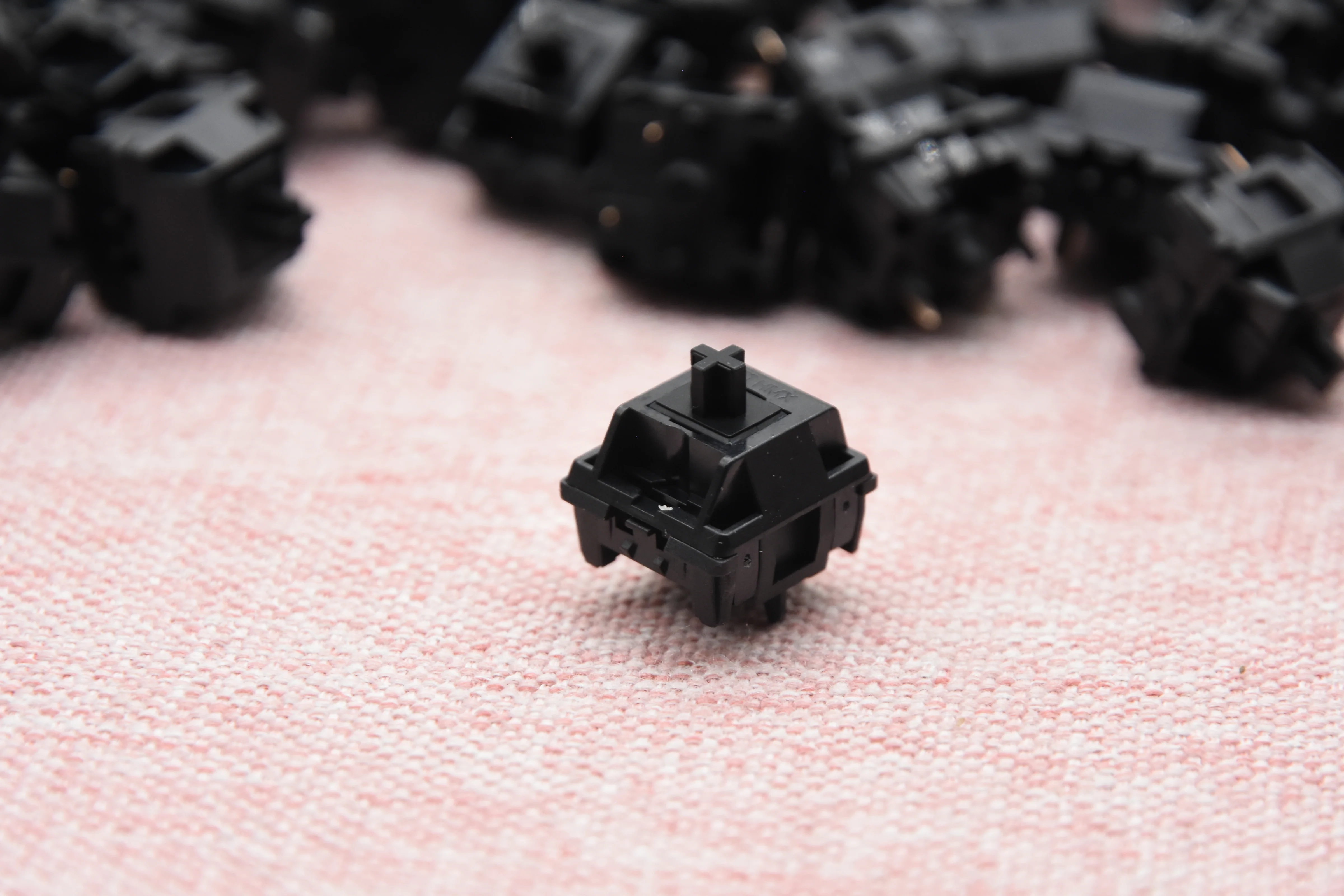 HMX COLA LINEAR SWITCH FACTORY LUBED (10PCS) - Image 5