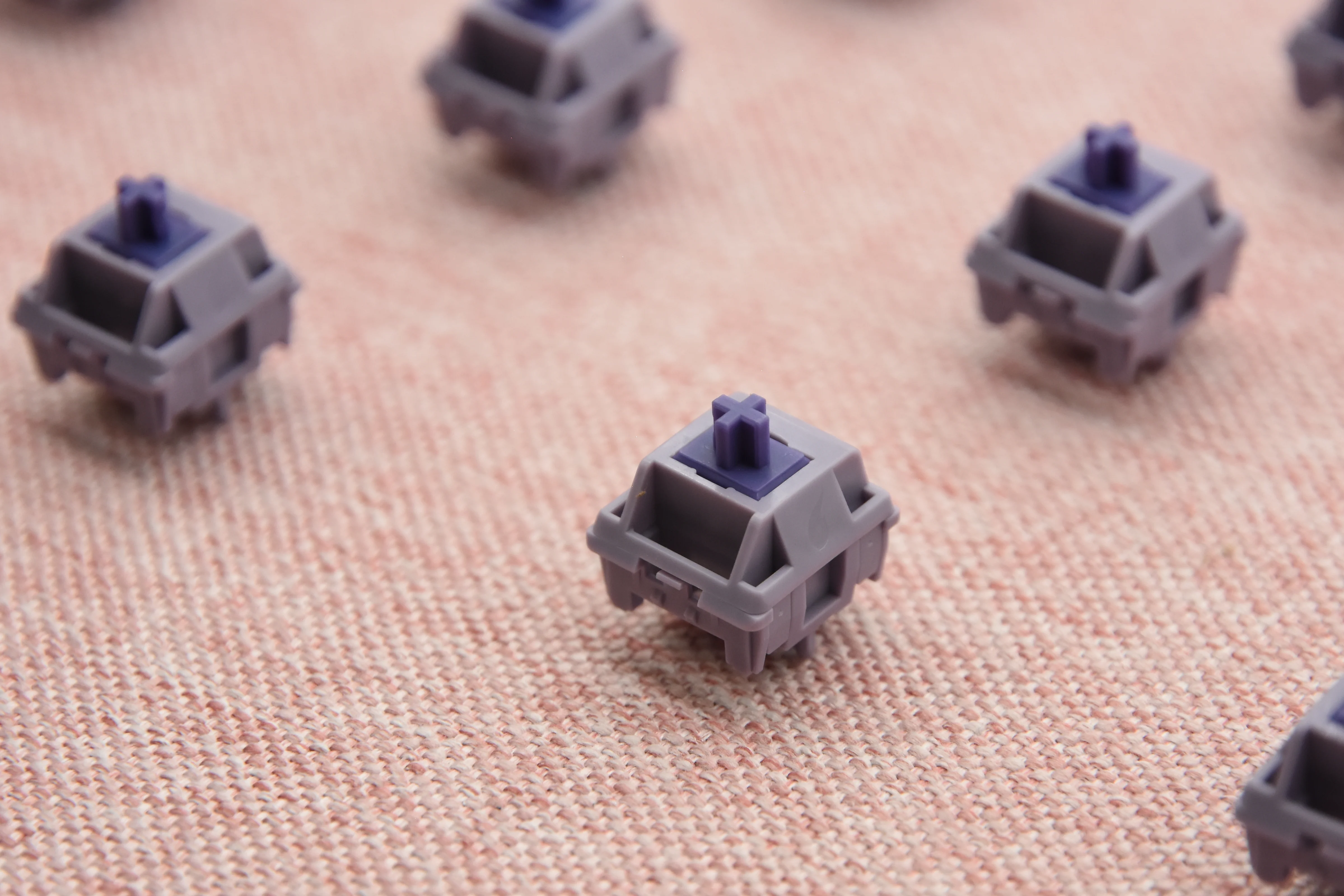 HMX COSMIC PURPLE LINEAR SWITCH FACTORY LUBED (10PCS) - Image 11