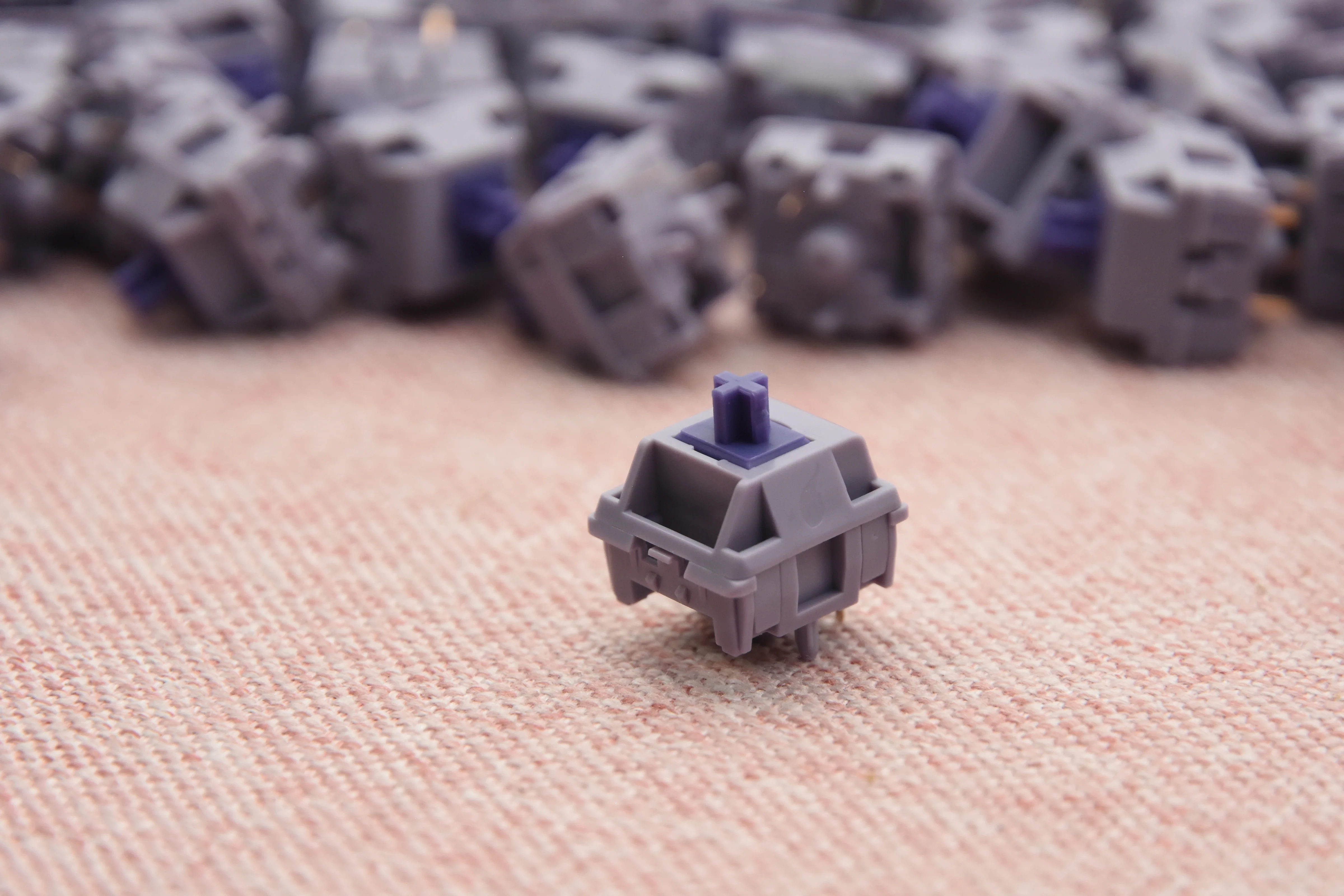 HMX COSMIC PURPLE LINEAR SWITCH FACTORY LUBED (10PCS) - Image 6