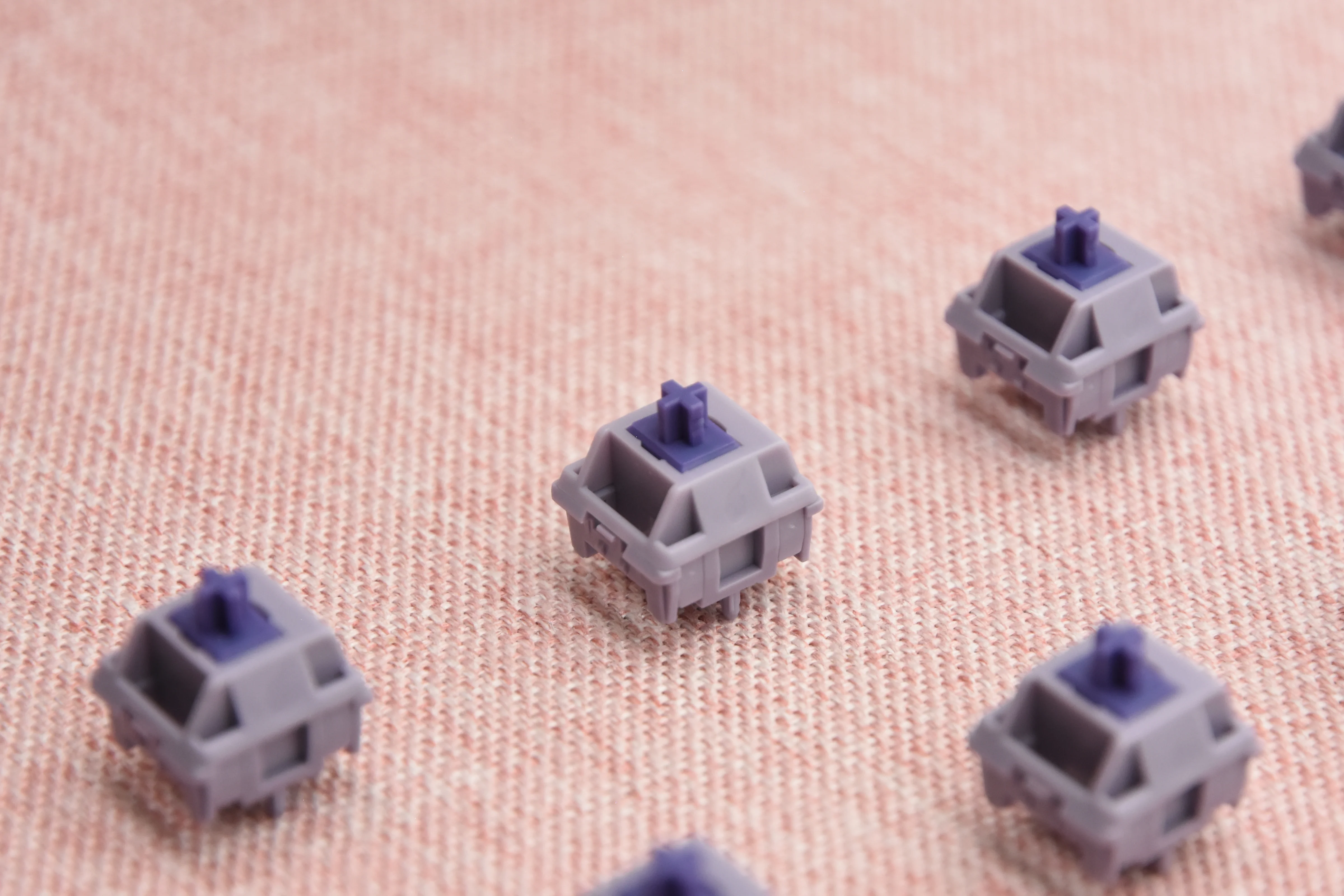 HMX COSMIC PURPLE LINEAR SWITCH FACTORY LUBED (10PCS) - Image 9