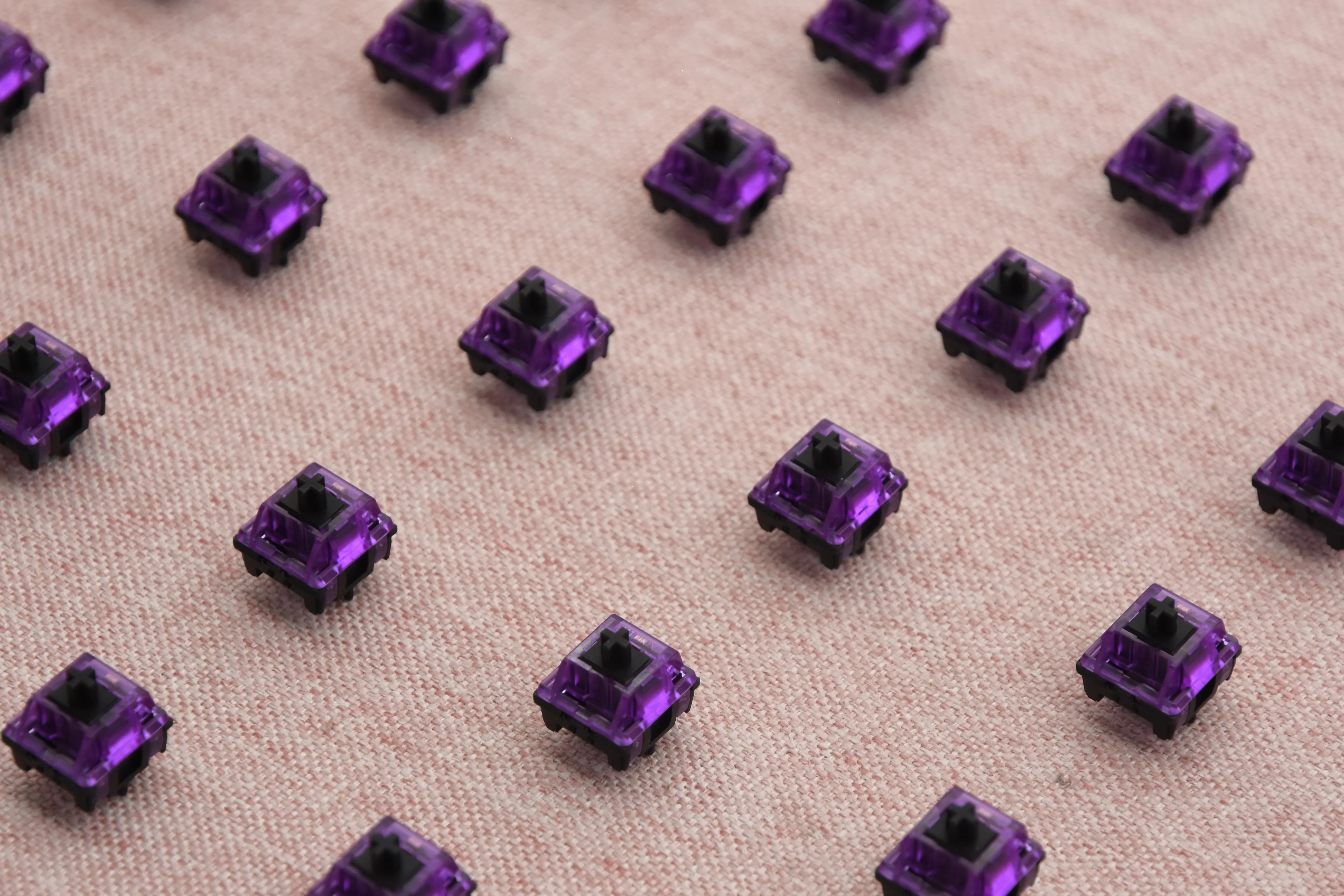 HMX Cthulhu Linear Switch FACTORY LUBED (10PCS) - Image 8