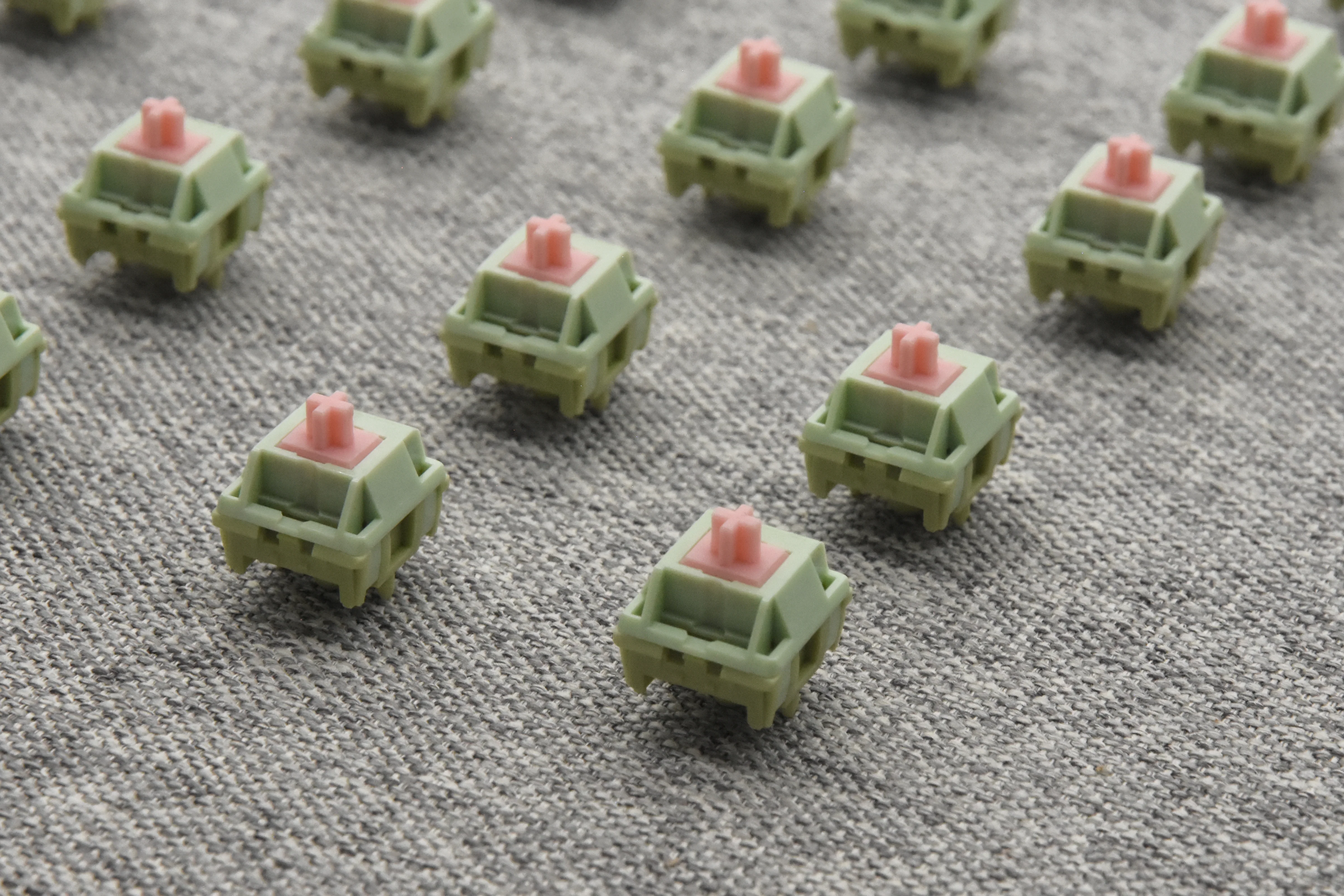 HMX GUAVA LINEAR SWITCH FACTORY LUBED EDITION (10PCS) - Image 14