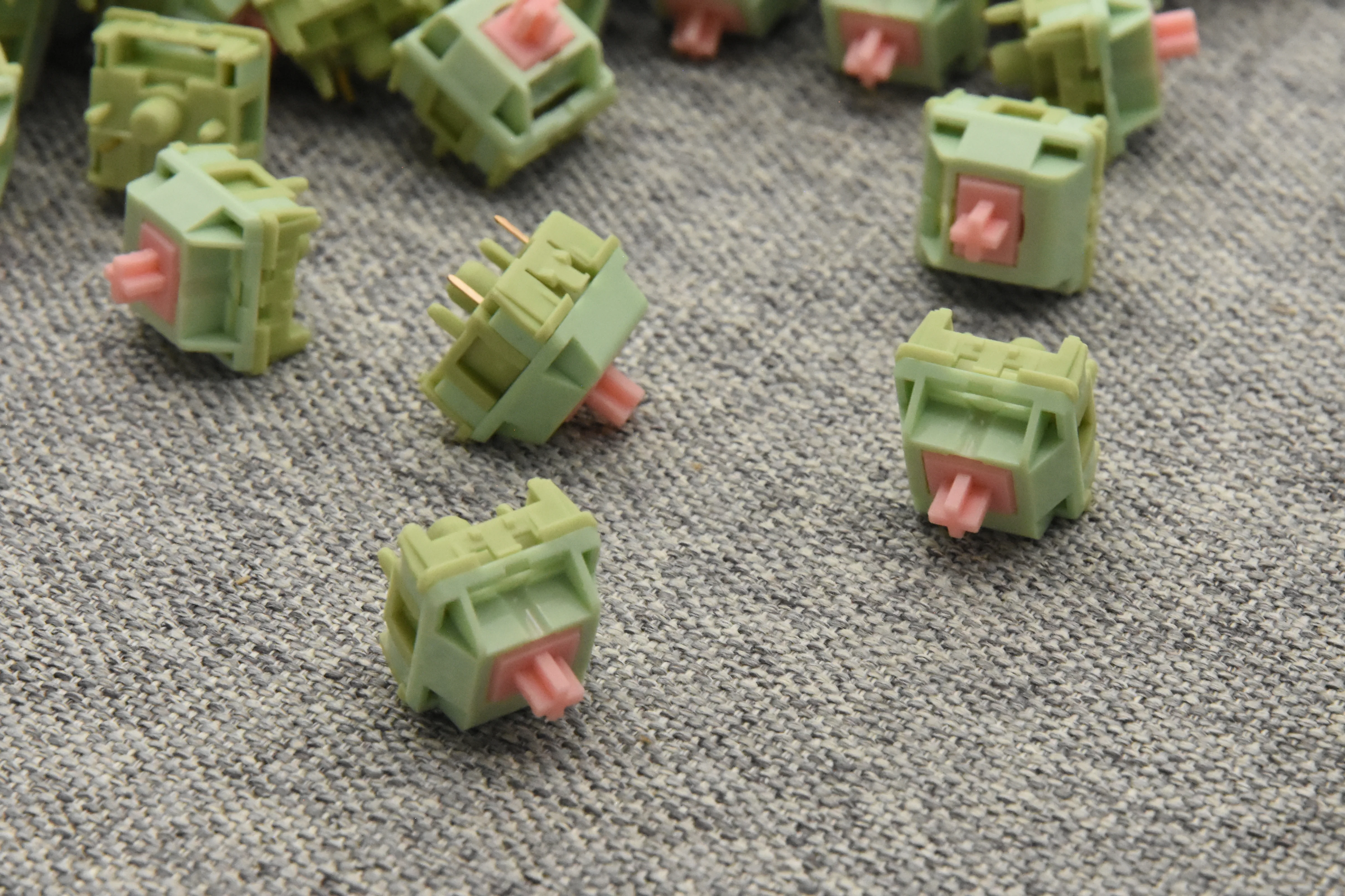 HMX GUAVA LINEAR SWITCH FACTORY LUBED EDITION (10PCS) - Image 5