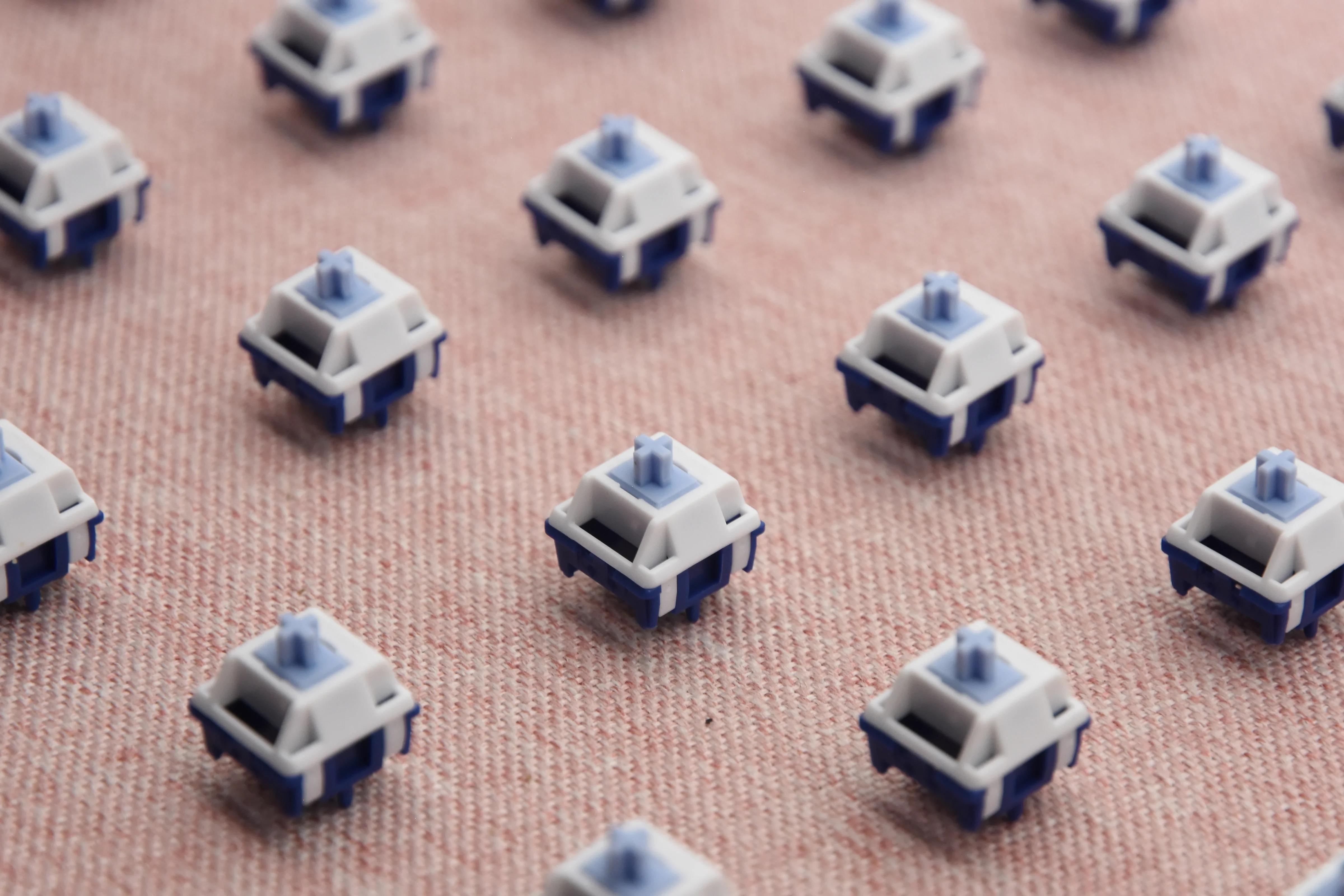 HMX ICE LOTUS TACTILE SWITCH FACTORY LUBED (10PCS) - Image 11