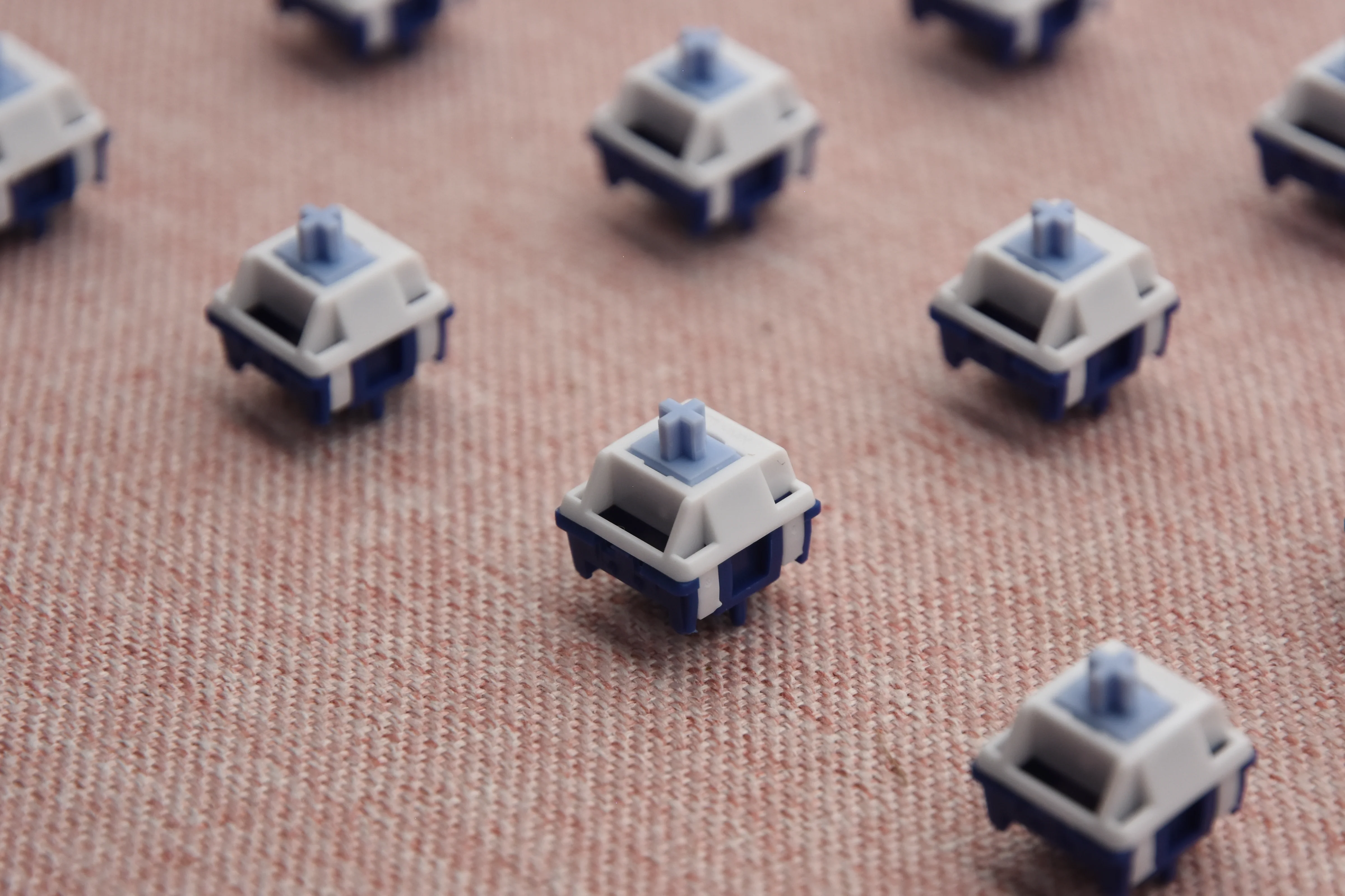 HMX ICE LOTUS TACTILE SWITCH FACTORY LUBED (10PCS) - Image 12