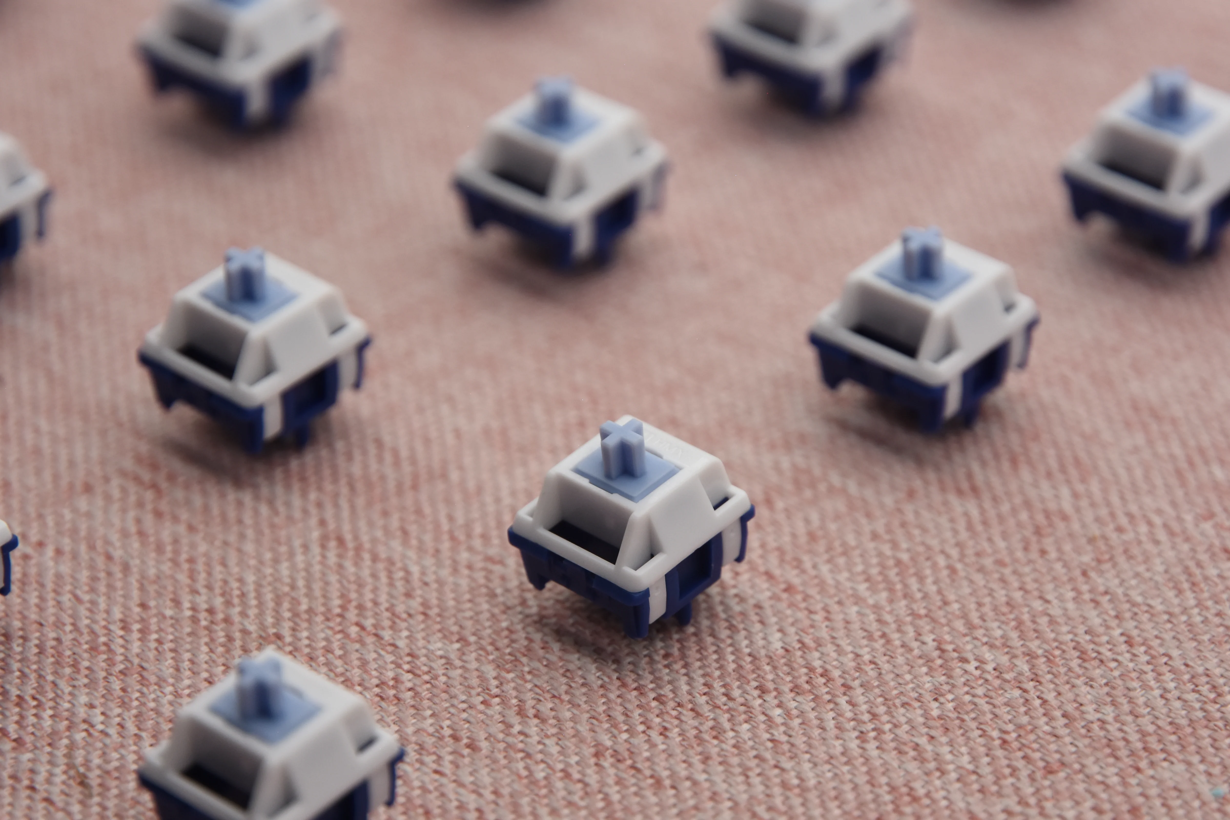 HMX ICE LOTUS TACTILE SWITCH FACTORY LUBED (10PCS) - Image 13