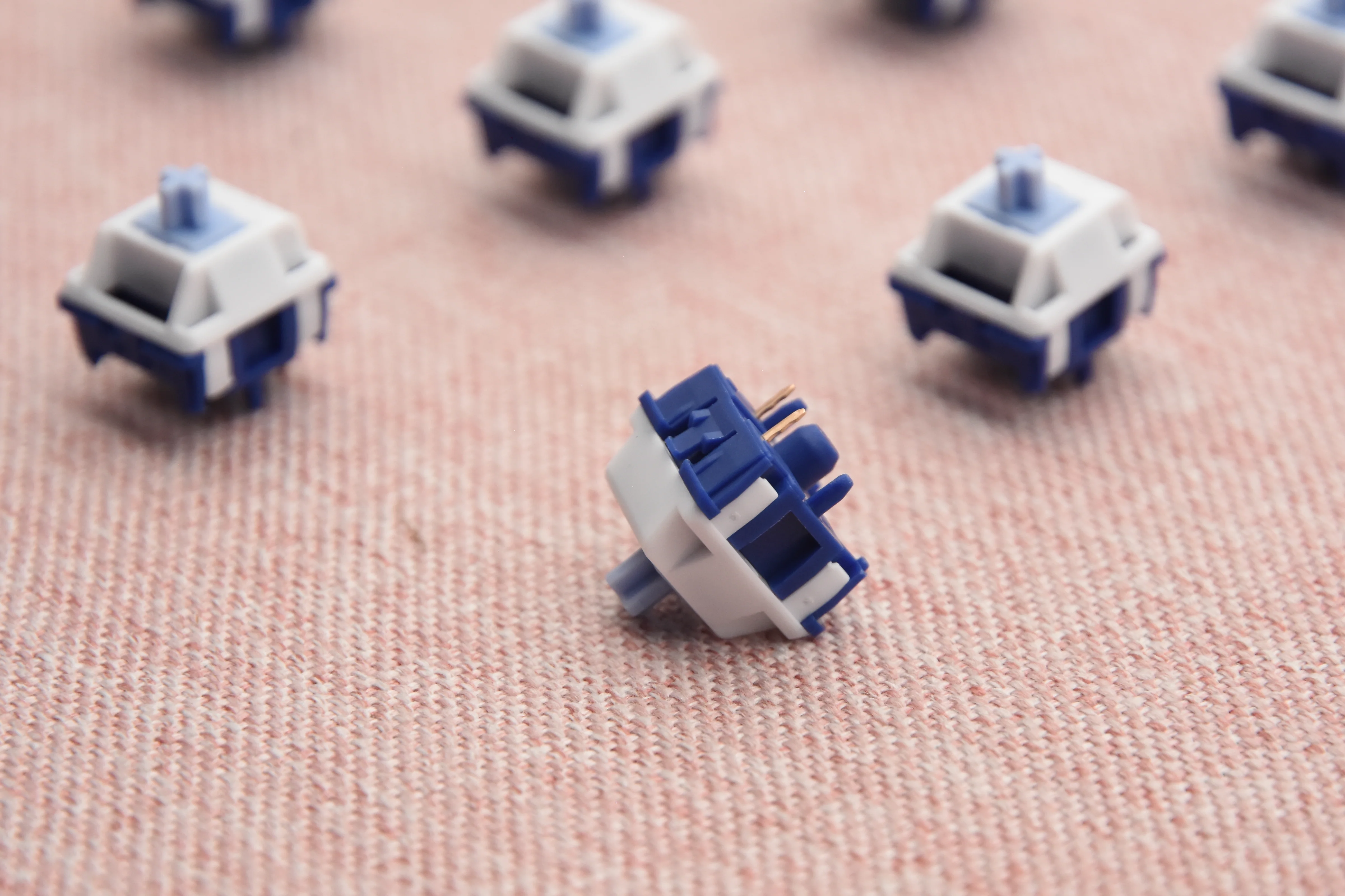 HMX ICE LOTUS TACTILE SWITCH FACTORY LUBED (10PCS) - Image 15