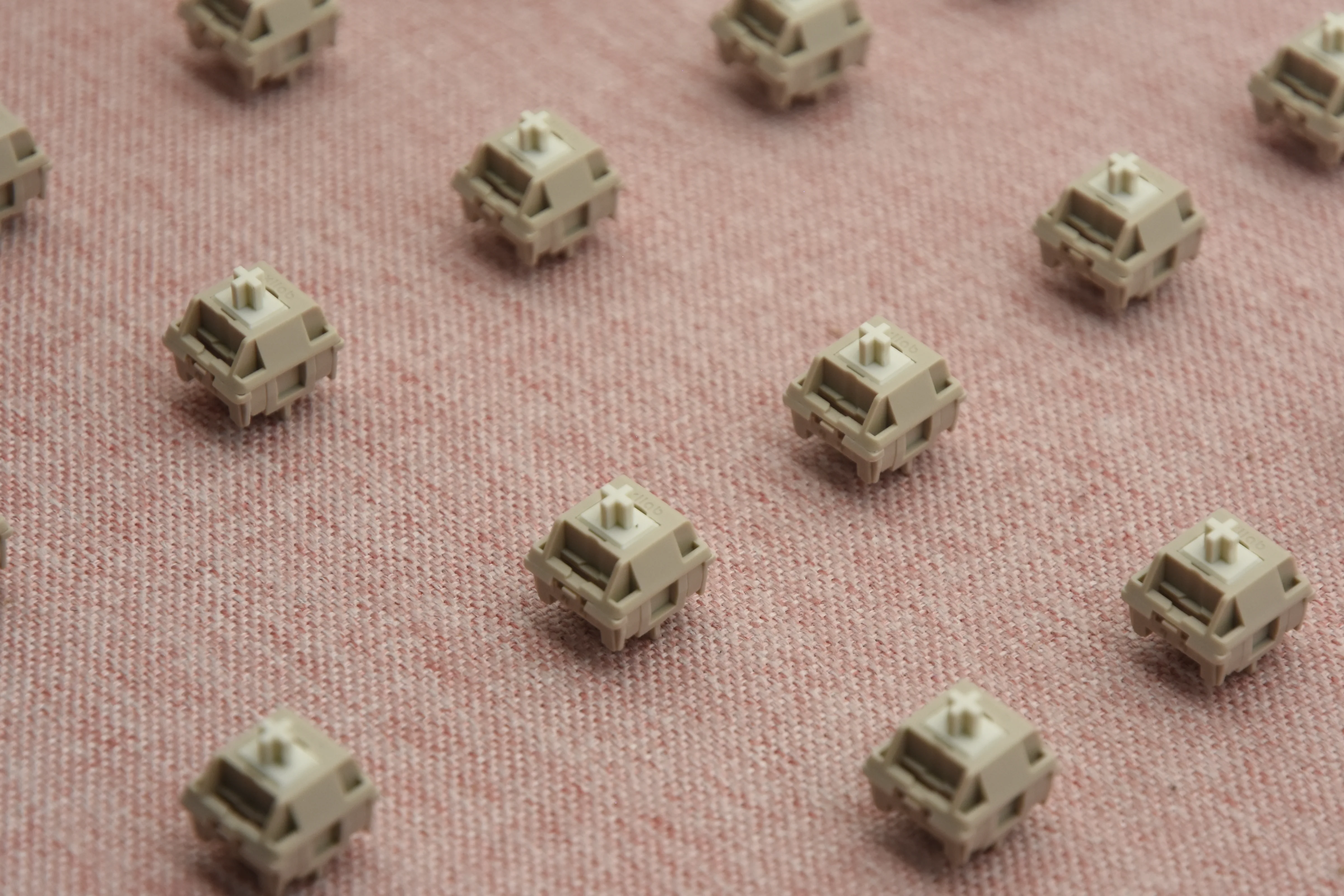 HMX LANIKAI LINEAR SWITCH FACTORY LUBED (10PCS) - Image 11