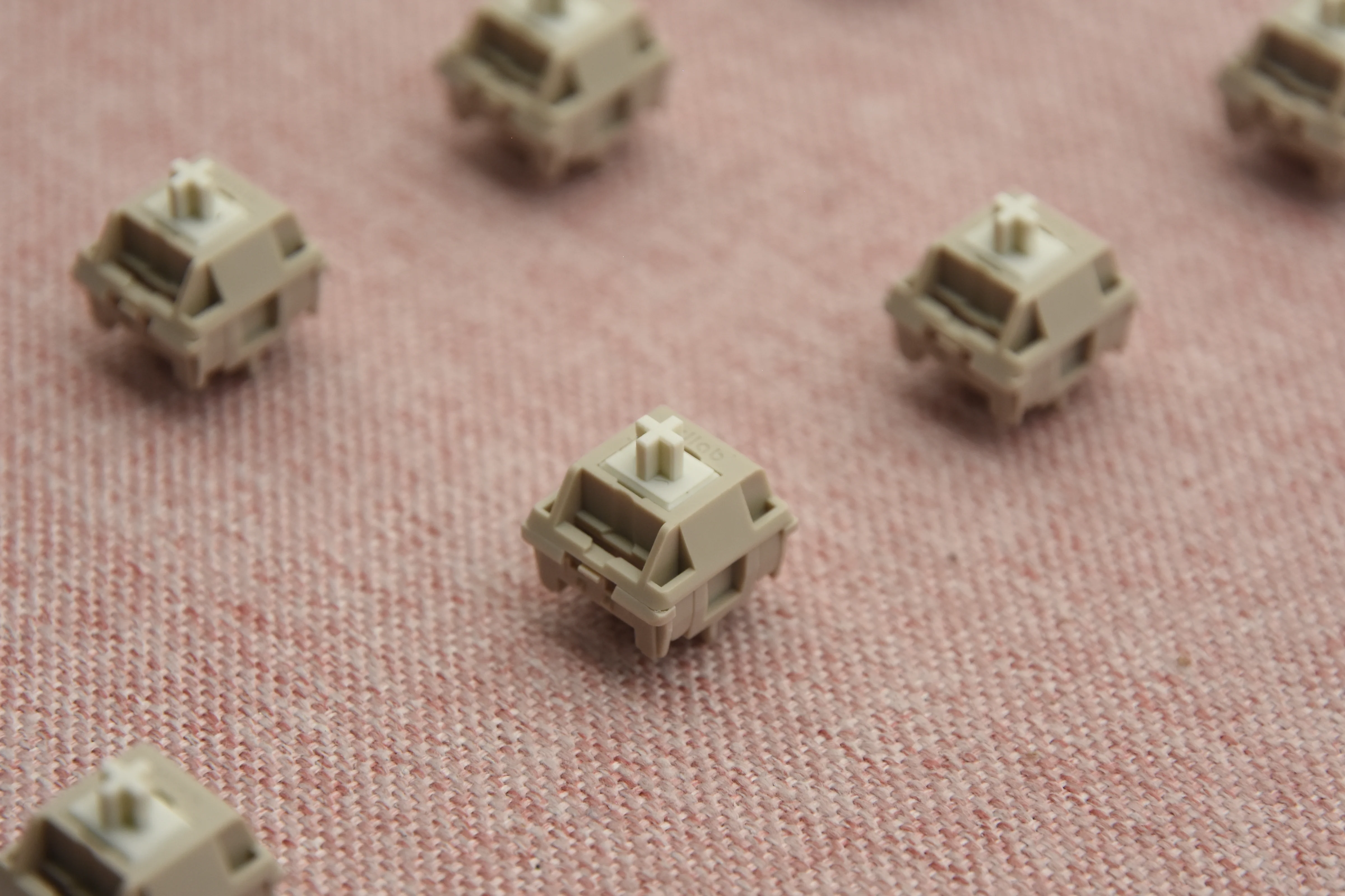 HMX LANIKAI LINEAR SWITCH FACTORY LUBED (10PCS) - Image 12